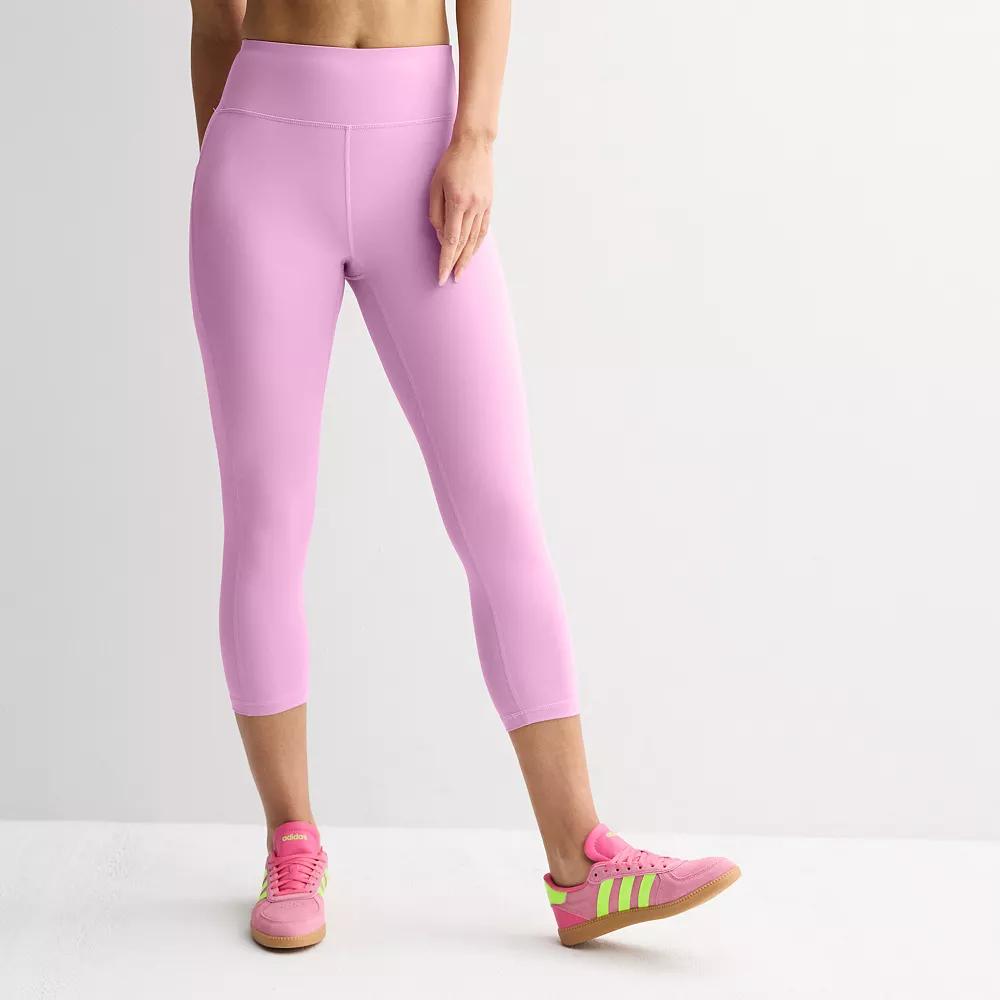 Women's Tek Gear® Ultrastretch Pocket High-Waisted Capri Leggings, Size: XL, Bella Purple Product Image