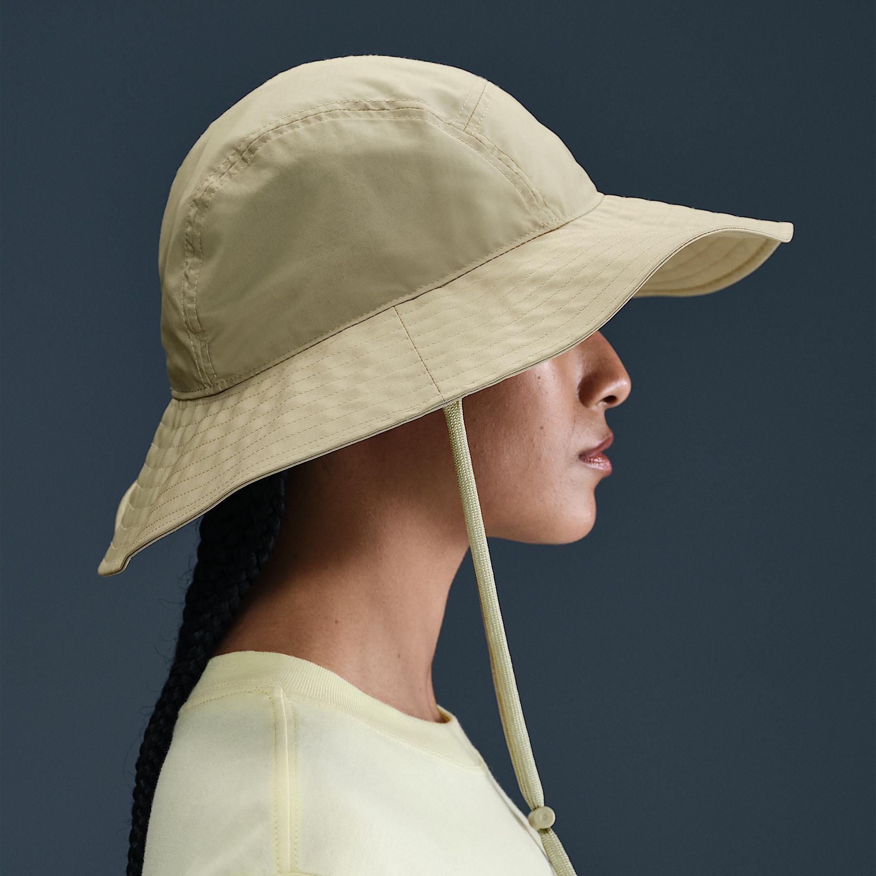 Nike Unisex Apex Wide-Brim Bucket Hat Product Image