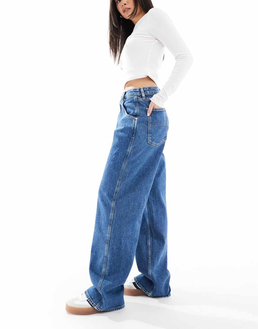 Tommy Jeans Daisy low baggy jeans in mid wash Product Image