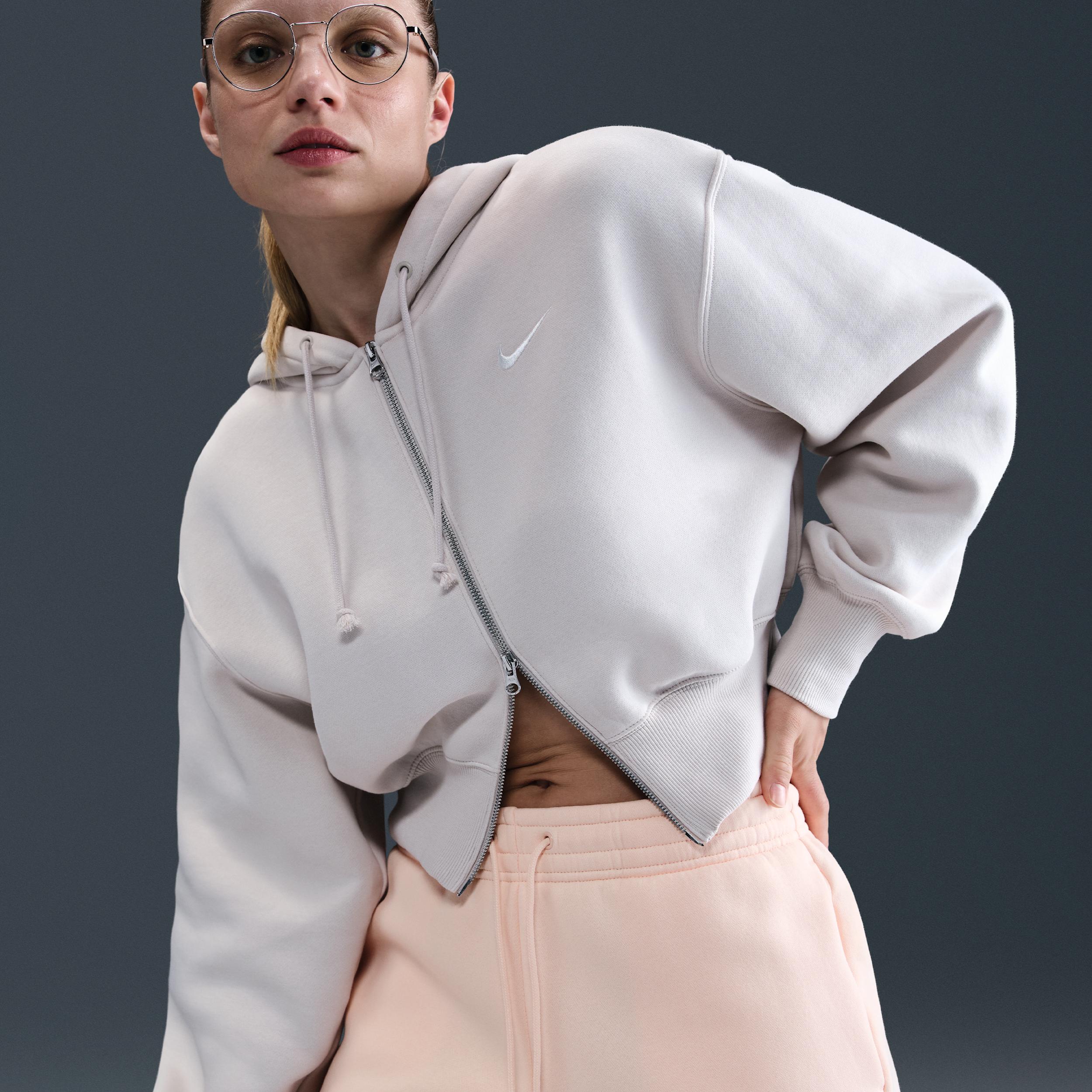 Womens Nike Sportswear Phoenix Fleece Mid-Rise 4 Shorts | IH2108-664 Product Image