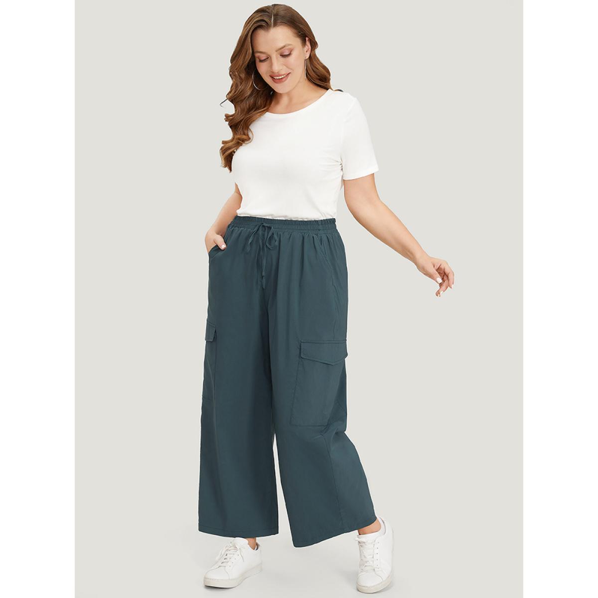 Plus Size Plain Drawstring Patched Pocket High Rise Pants Women DarkGreen Casual Straight Leg High Rise Dailywear Pants BloomChic 14-16/1X Product Image