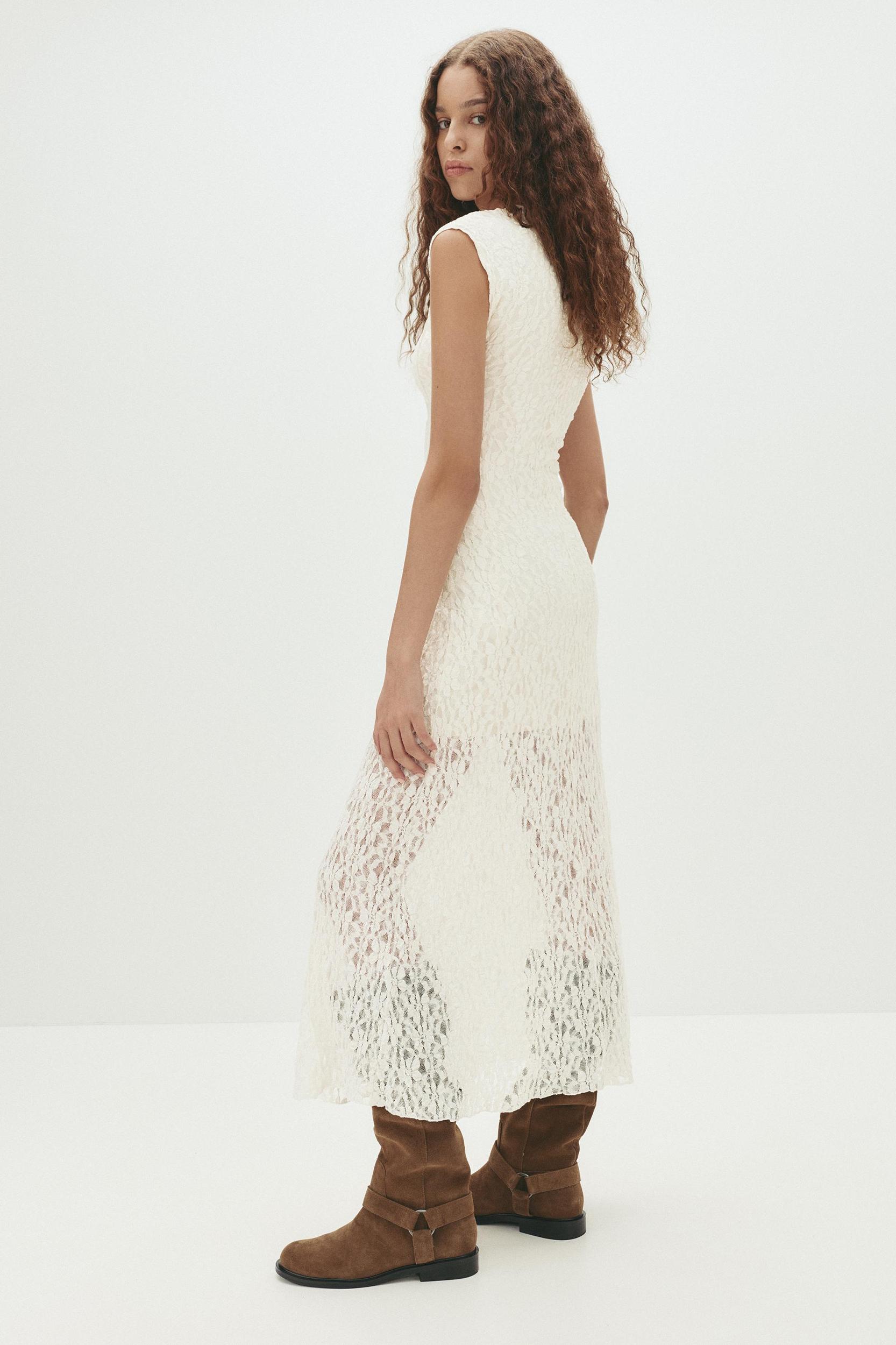 Lace midi dress Product Image