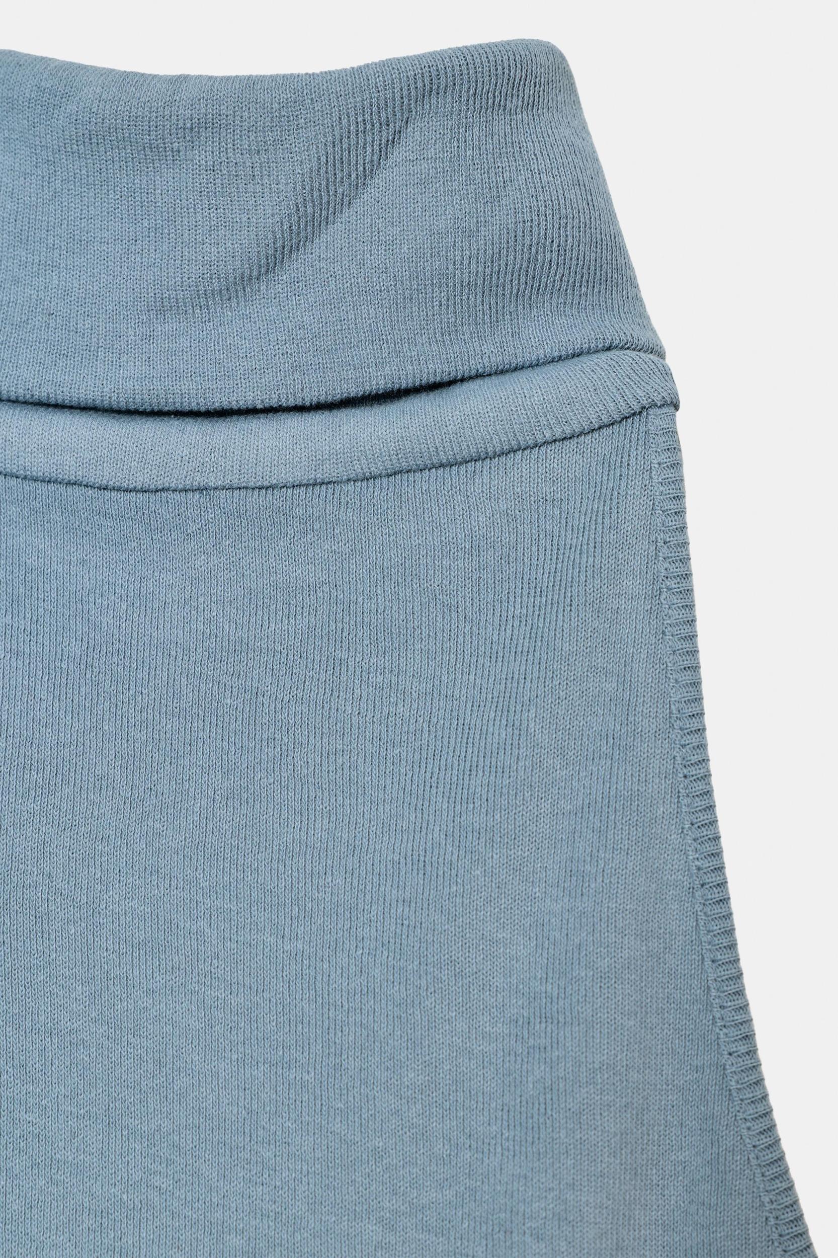 HIGH NECK SLEEVELESS TOP Product Image