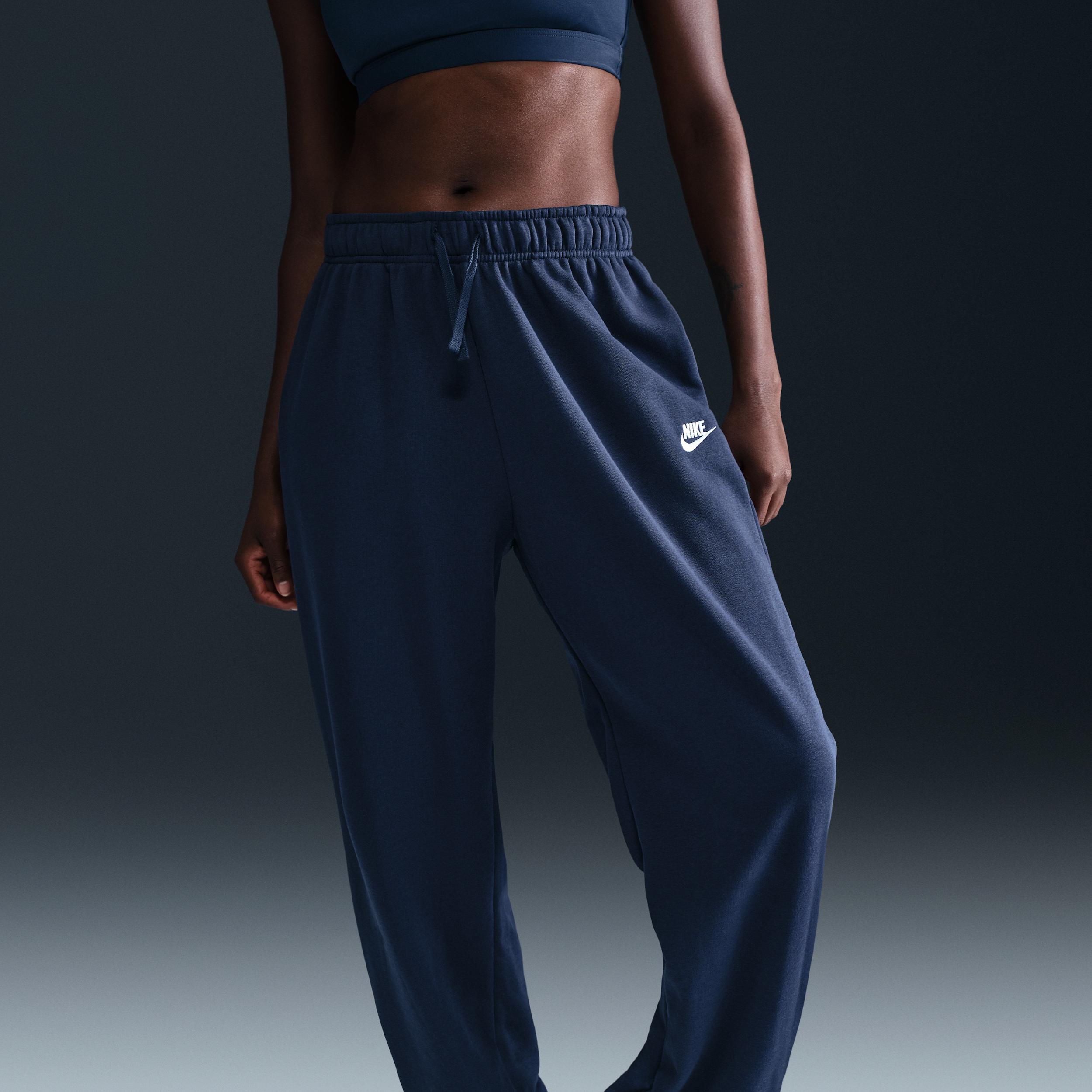 Womens Nike Sportswear Club Fleece Mid-Rise Oversized Sweatpants | DQ5800-010 Product Image