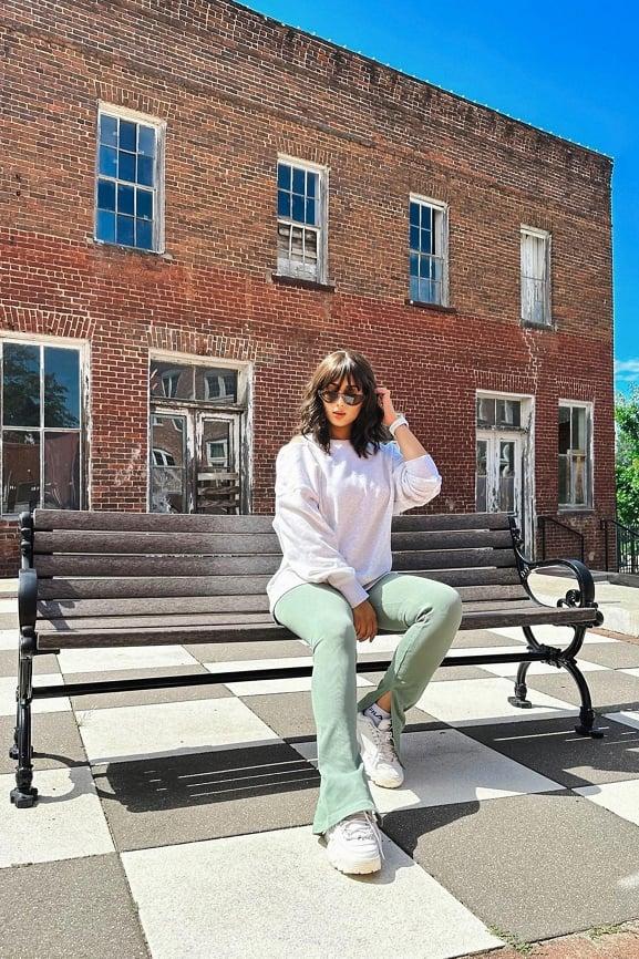 Seamless High-Waisted Slit Pant Product Image