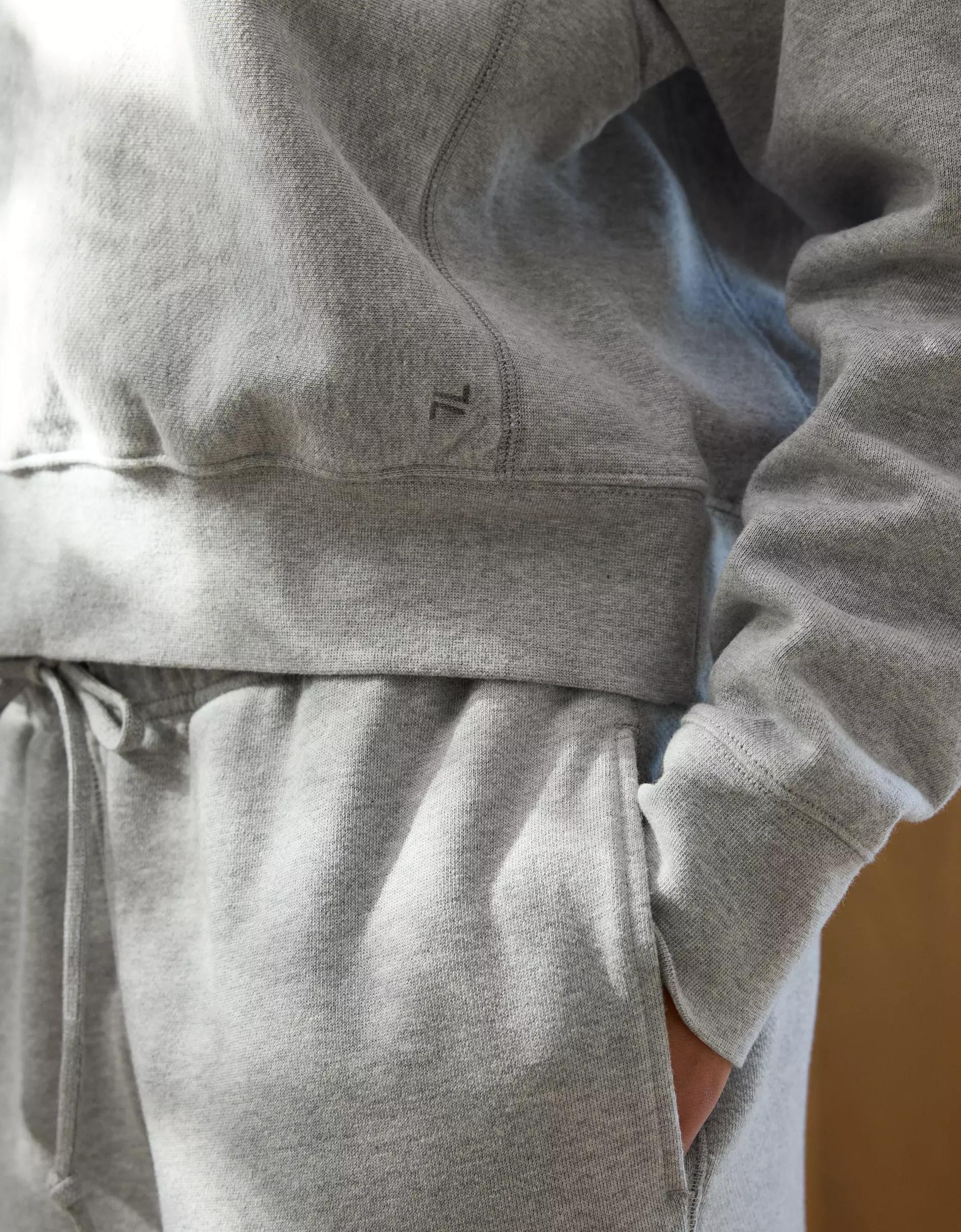 AE77 Premium Fleece Cropped Crew Neck Sweatshirt Product Image