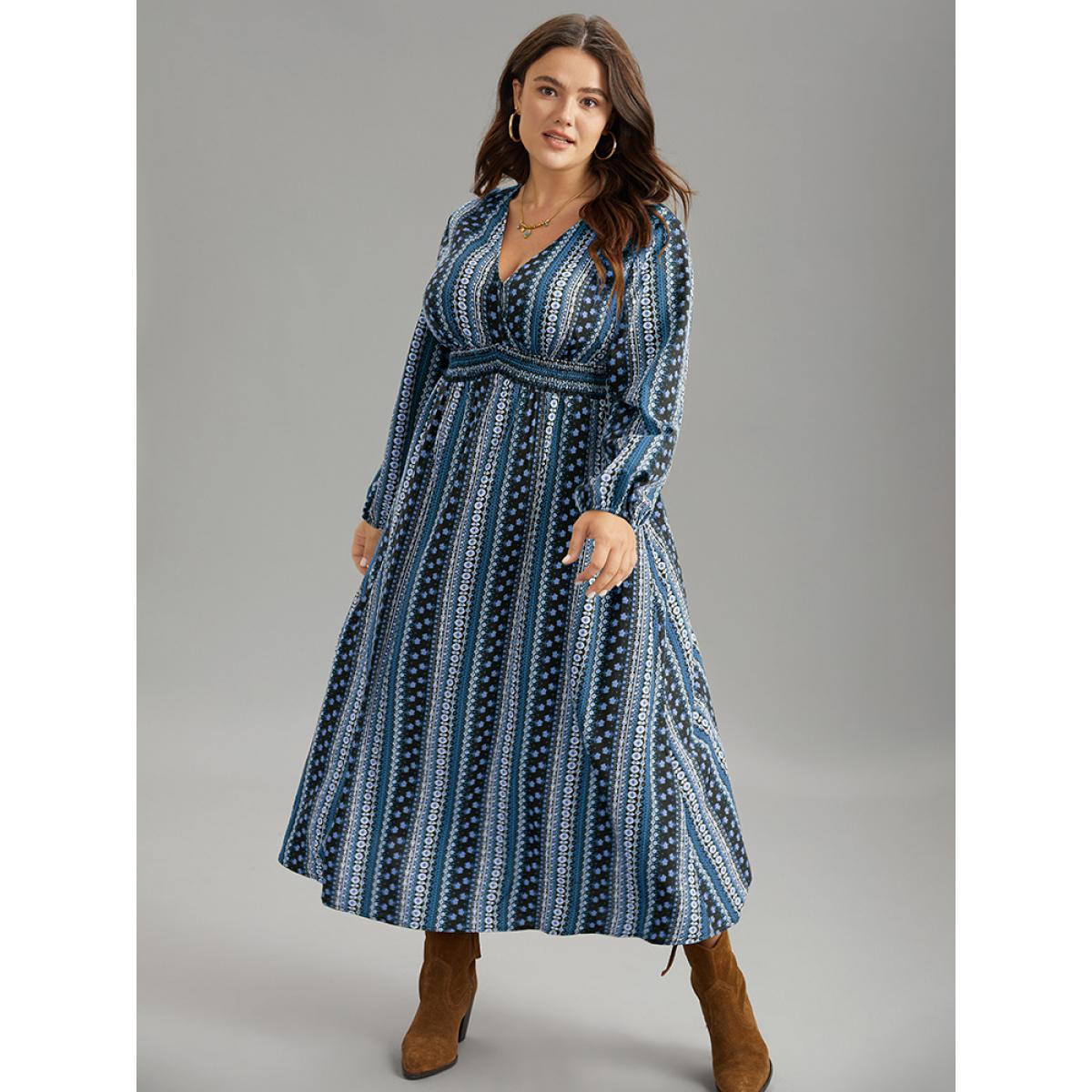 Plus Size Bandana Print Wrap Shirred Dress BlackFlower Women Resort Elastic cuffs V-neck Long Sleeve Curvy Midi Dress BloomChic 14-16/1X Product Image