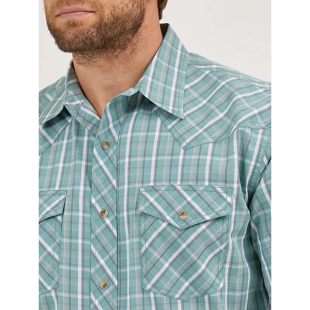 Men's 20X® Competition Advanced Comfort Short Sleeve Western Snap Shirt | Men's SHIRTS | Wrangler® Product Image