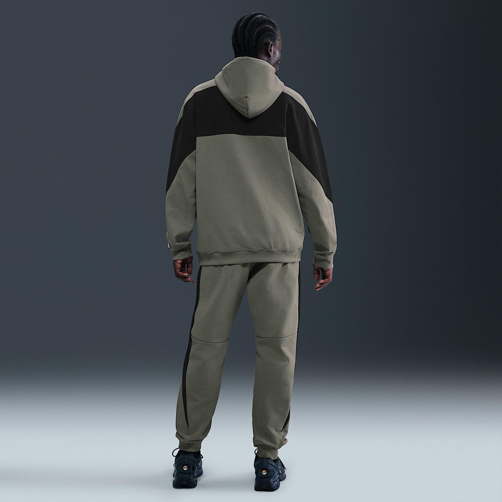 Nike Men's Air Fleece Jogger Pants Product Image