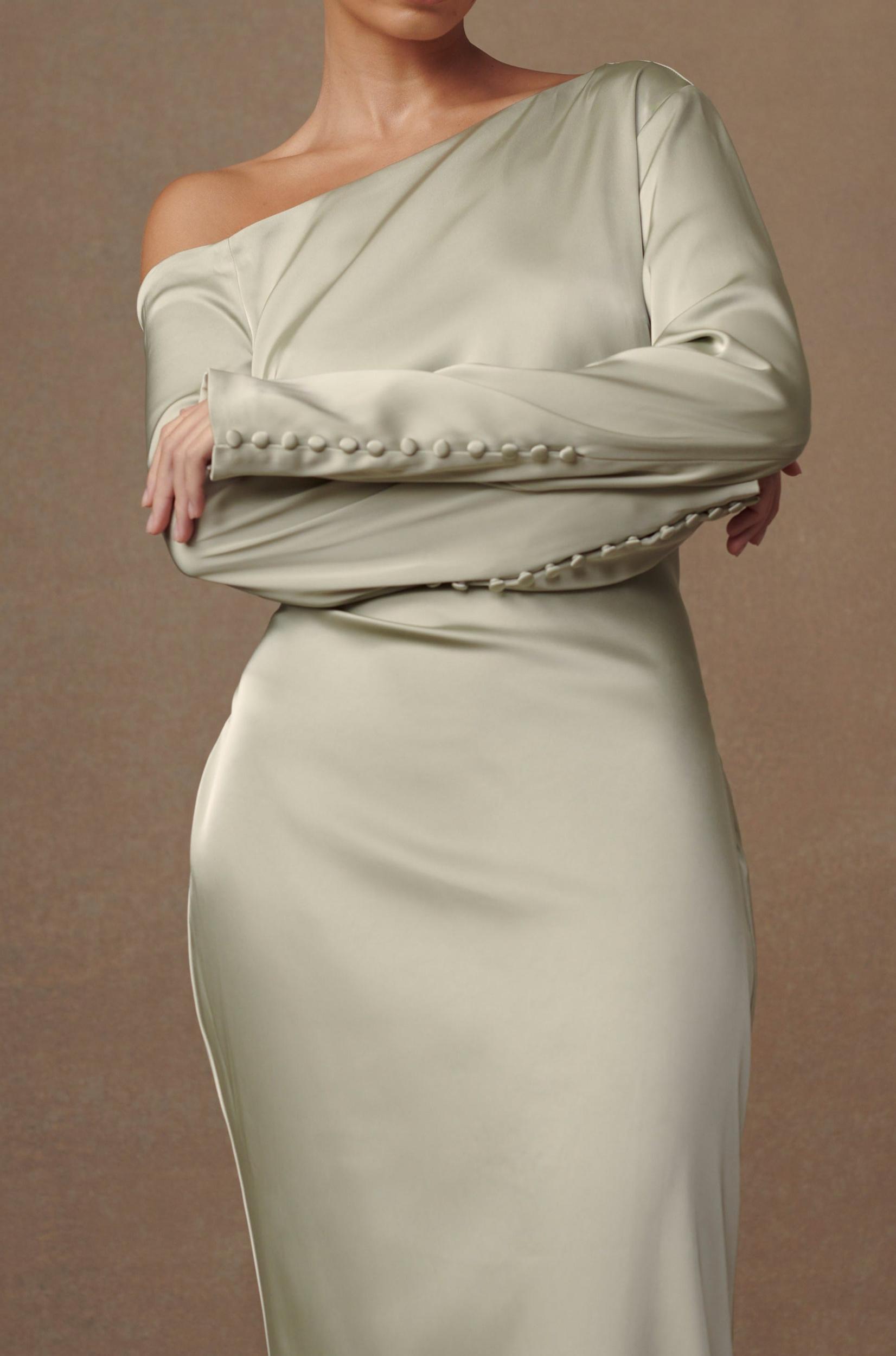 Avery Long Sleeve Maxi Dress - Sage Product Image