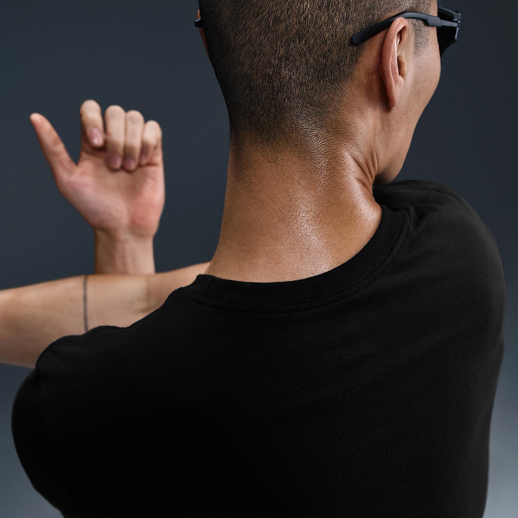 Nike Men's Swoosh Wrestling T-Shirt Product Image