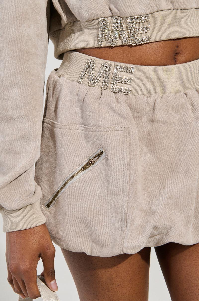 OFF-DUTY MINI SKIRT Product Image