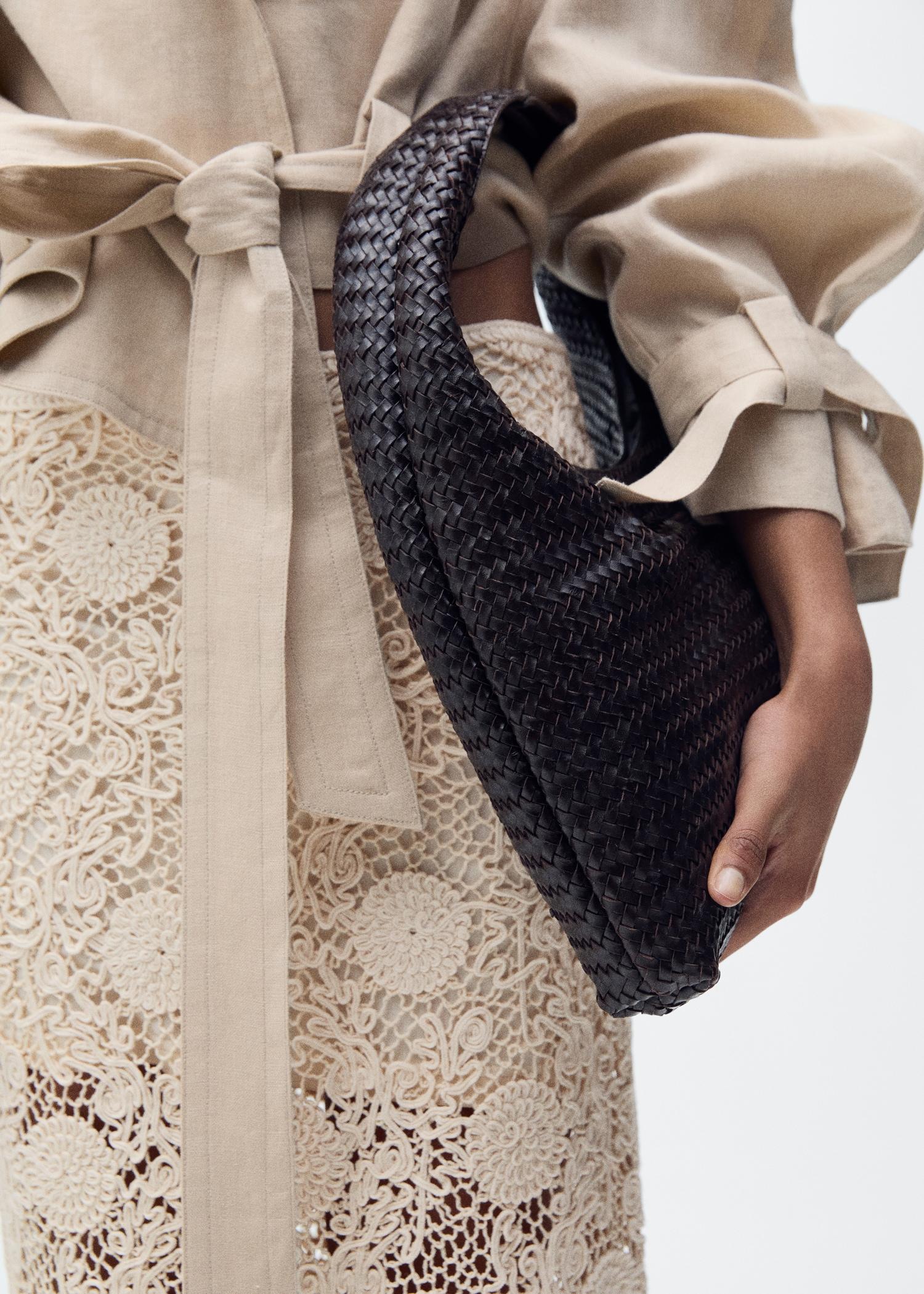 Long crochet floral skirt - Women | MANGO USA Product Image