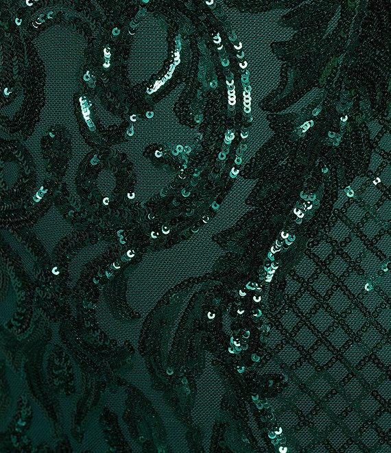 B. Darlin Scoop Neck Pattern Sequin Bodycon Dress Product Image