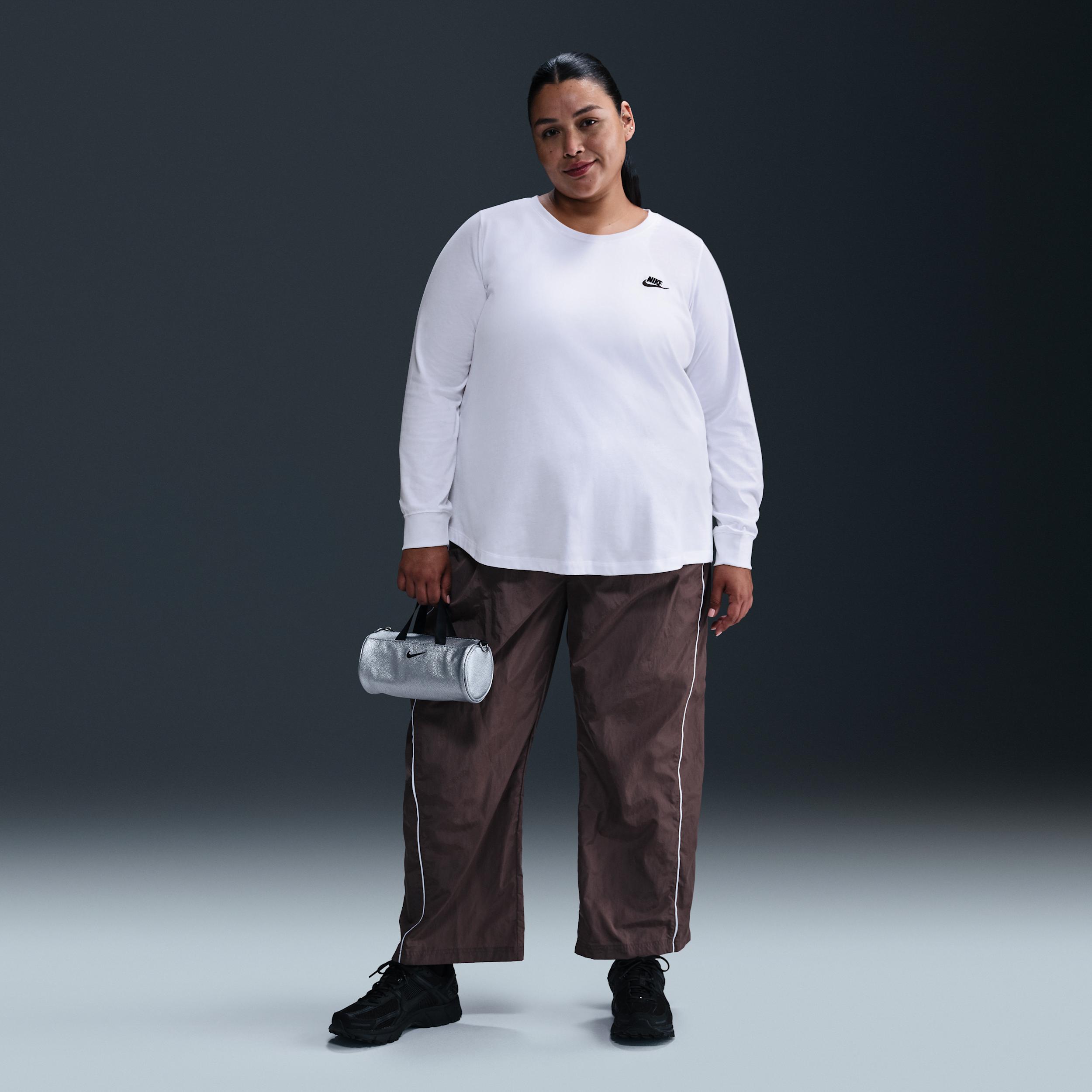 Women's Nike Sportswear Club Long-Sleeve T-Shirt (Plus Size) Product Image