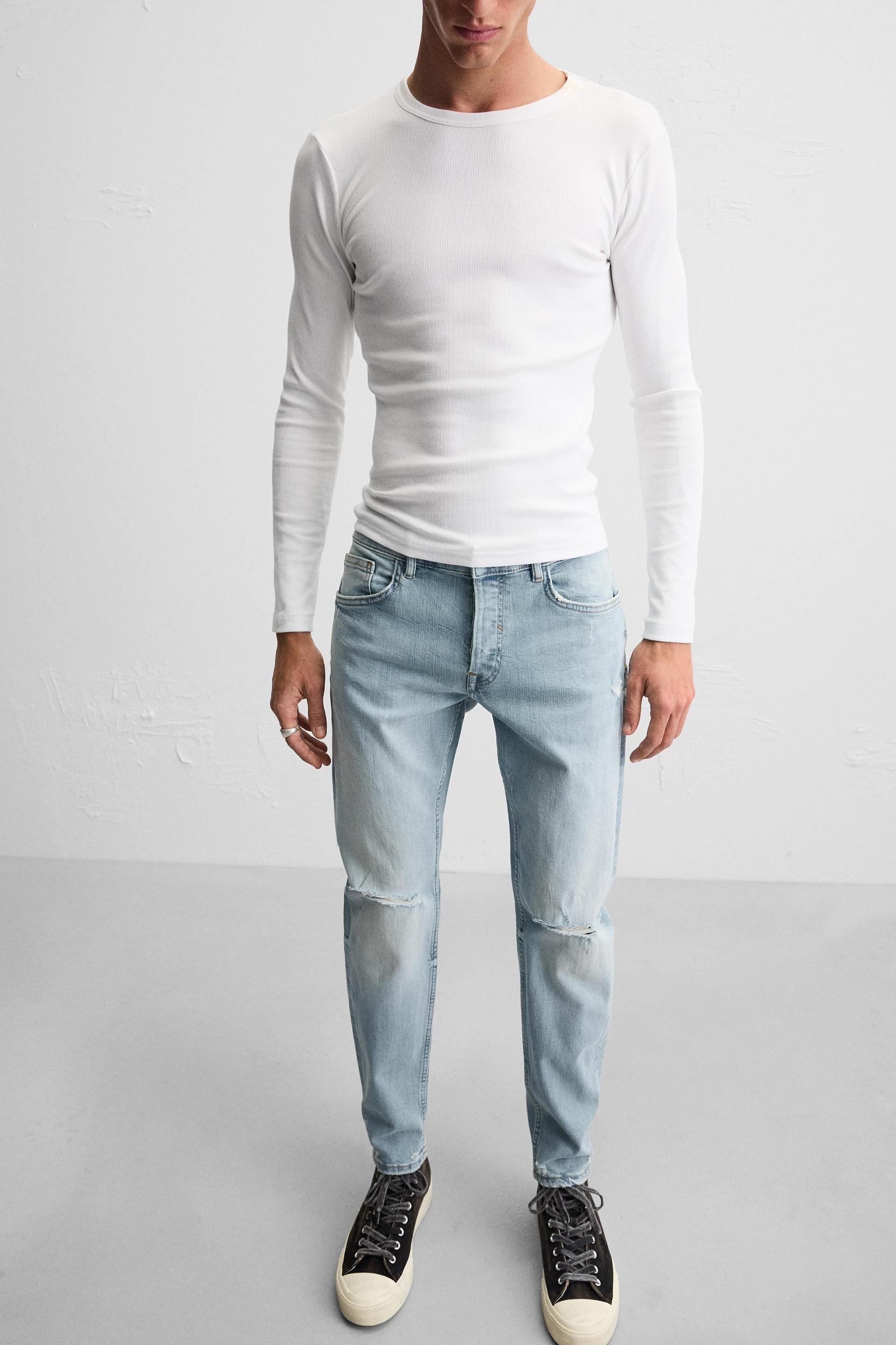 RIPPED SKINNY JEANS Product Image