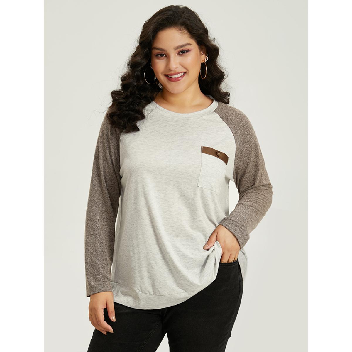 Plus Size Contrast Raglan Sleeve Patched Pocket T-shirt White Women Casual Contrast Plain Round Neck Dailywear T-shirts BloomChic 18-20/2X Product Image