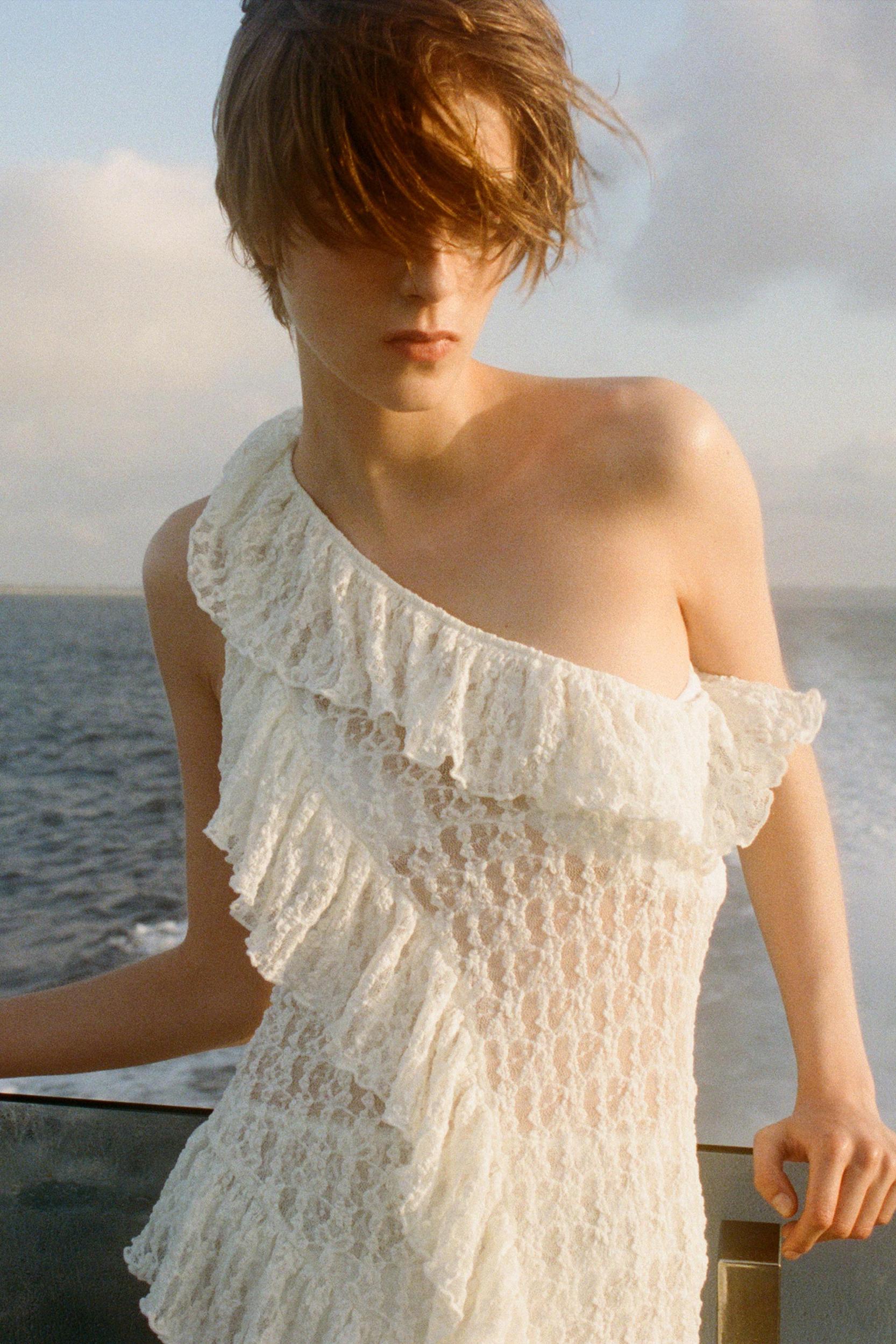 ASYMMETRIC LACE TOP Product Image