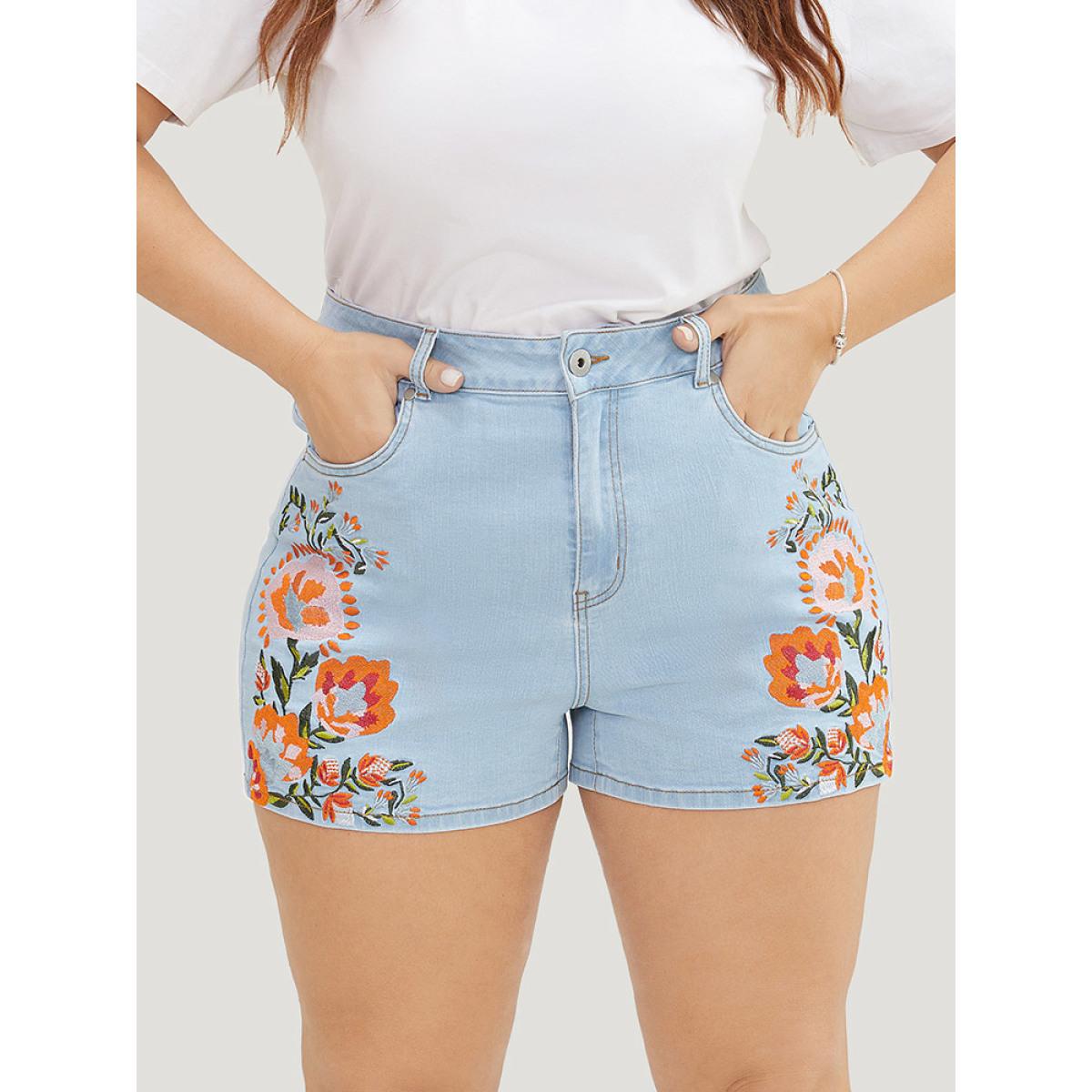 Plus Size High Rise Light Wash Floral Embroidered Denim Shorts Women LightBlue Embroidered No stretch Dailywear Pocket Vacation Denim Shorts BloomChic 28/5X Product Image