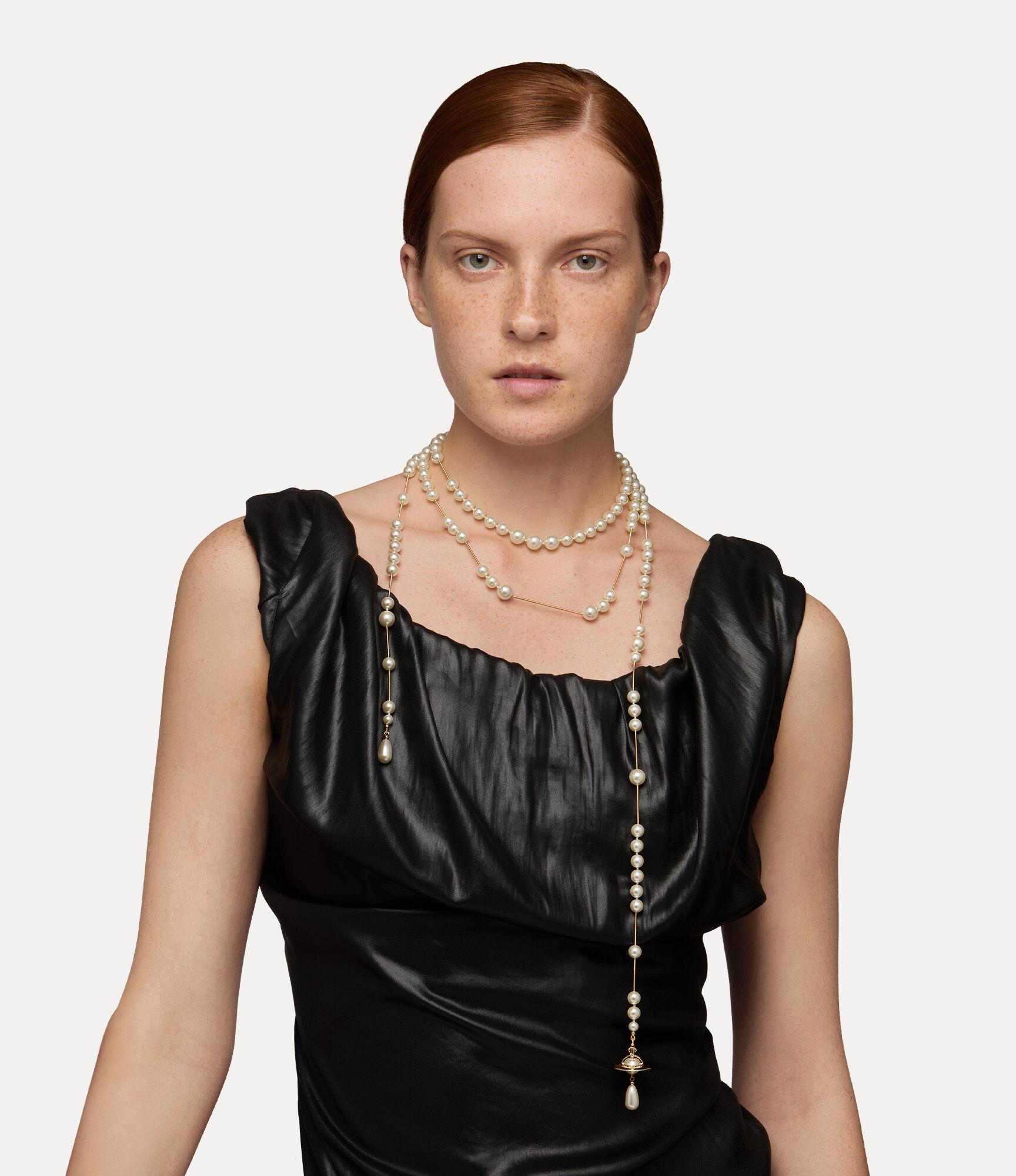 Broken Pearl Necklace Product Image