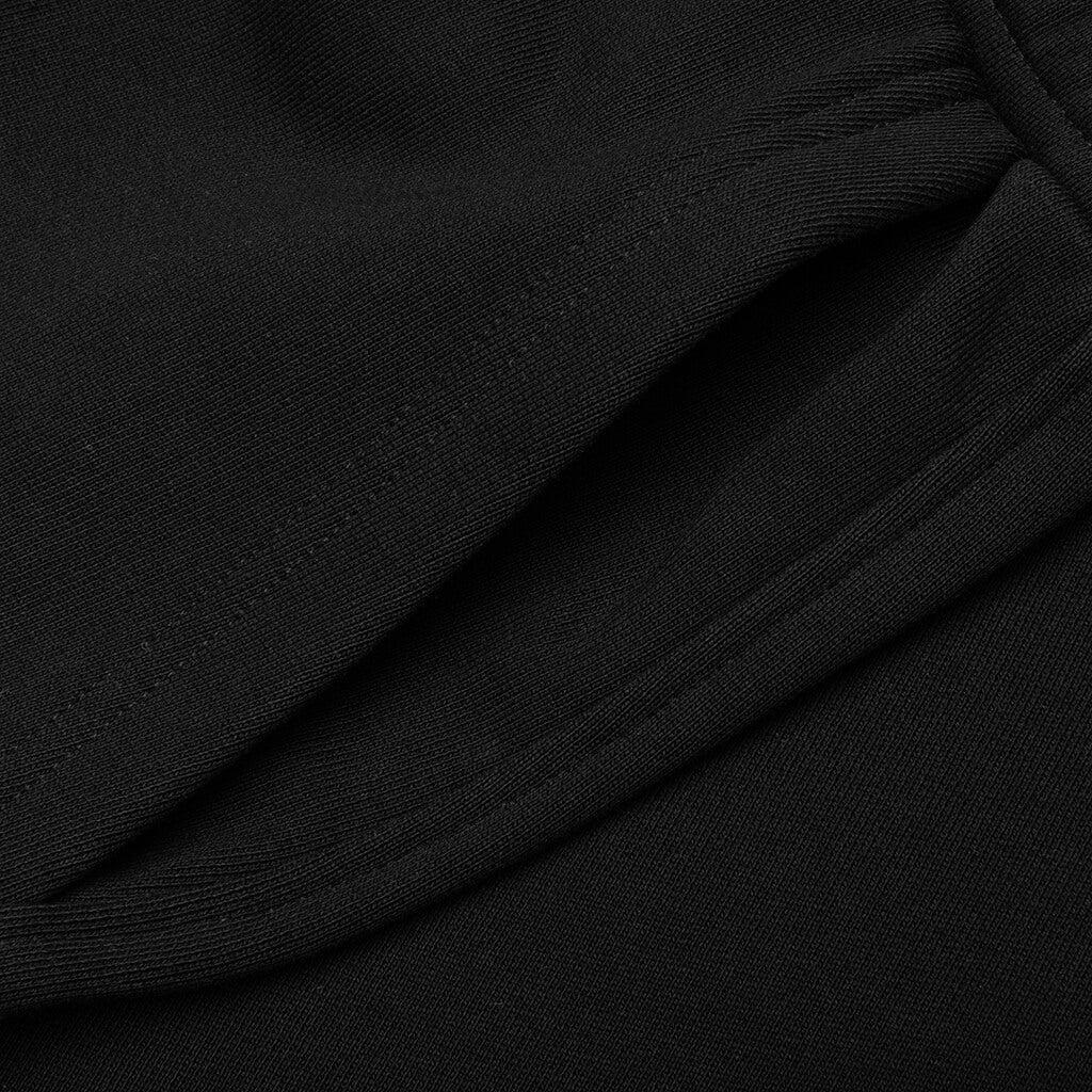 Boxy Fit Embroidered Shorts - Black Male Product Image