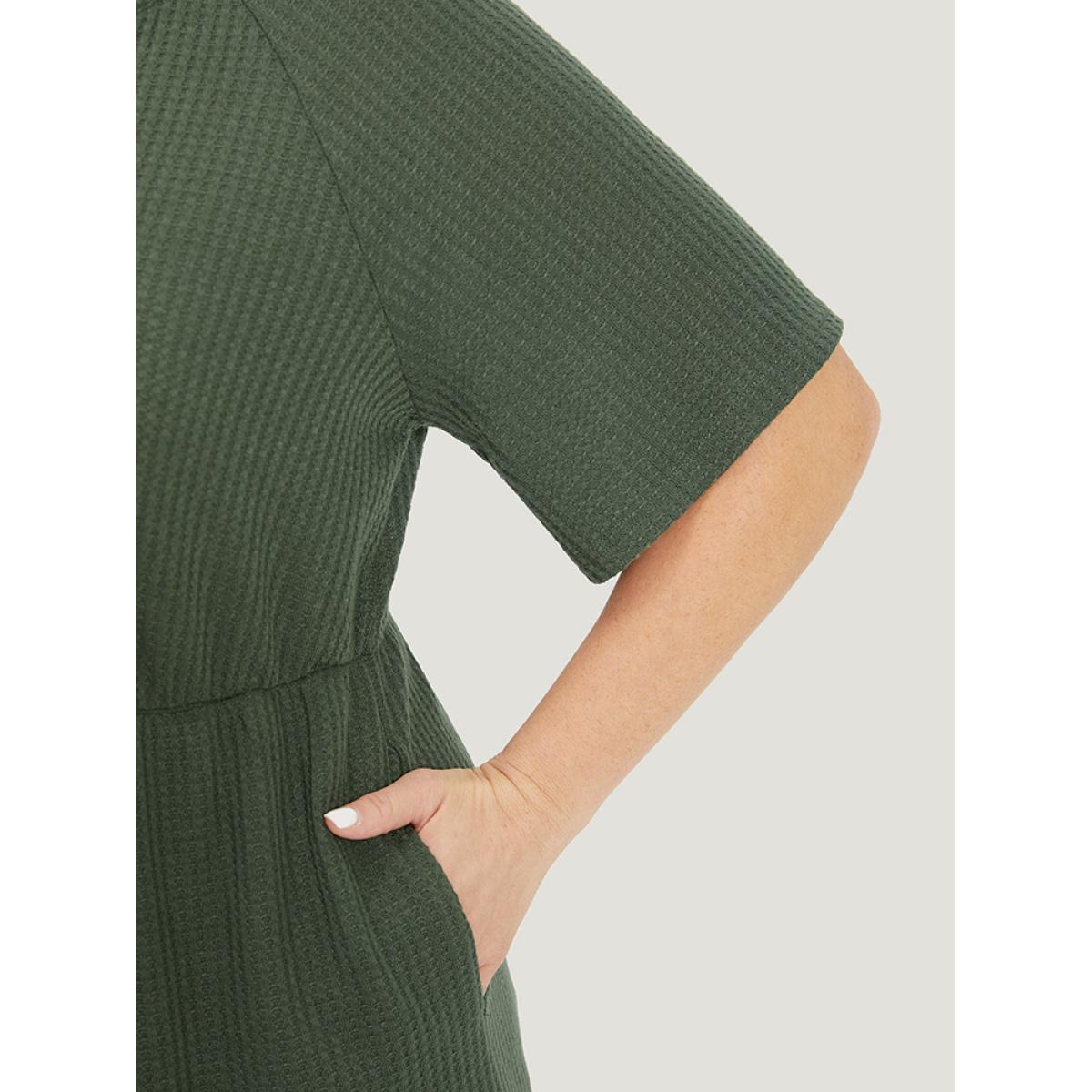 Plus Size ArmyGreen Plain Waffle Knit Pocket Button Detail Notched Jumpsuit Women Casual Short sleeve Notched collar Dailywear Loose Jumpsuits BloomChic 28/5X Product Image