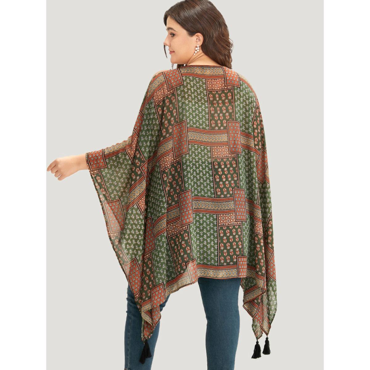 Plus Size Bandana Print Tassels Trim Asymmetrical Hem Kimono Women Moss Casual Drape Loose Dailywear Kimonos BloomChic 26/4X Product Image