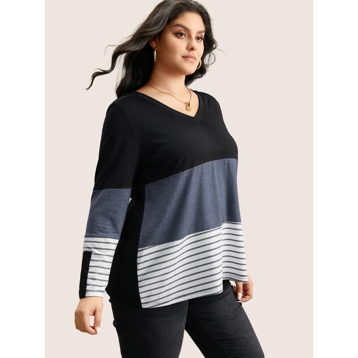 Plus Size Colorblock Contrast Striped V Neck T-shirt Indigo Women Casual Contrast Striped V-neck Everyday T-shirts BloomChic 22-24/3X Product Image