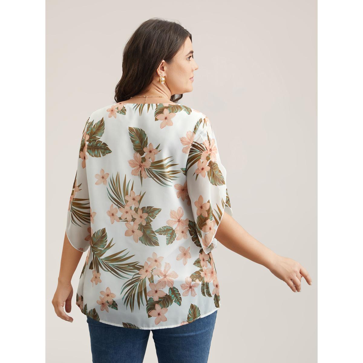 Plus Size WhiteSmoke Petal Sleeve Floral Round Neck Shirt Women Resort Elbow-length sleeve Round Neck Vacation Blouses BloomChic 26/4X Product Image