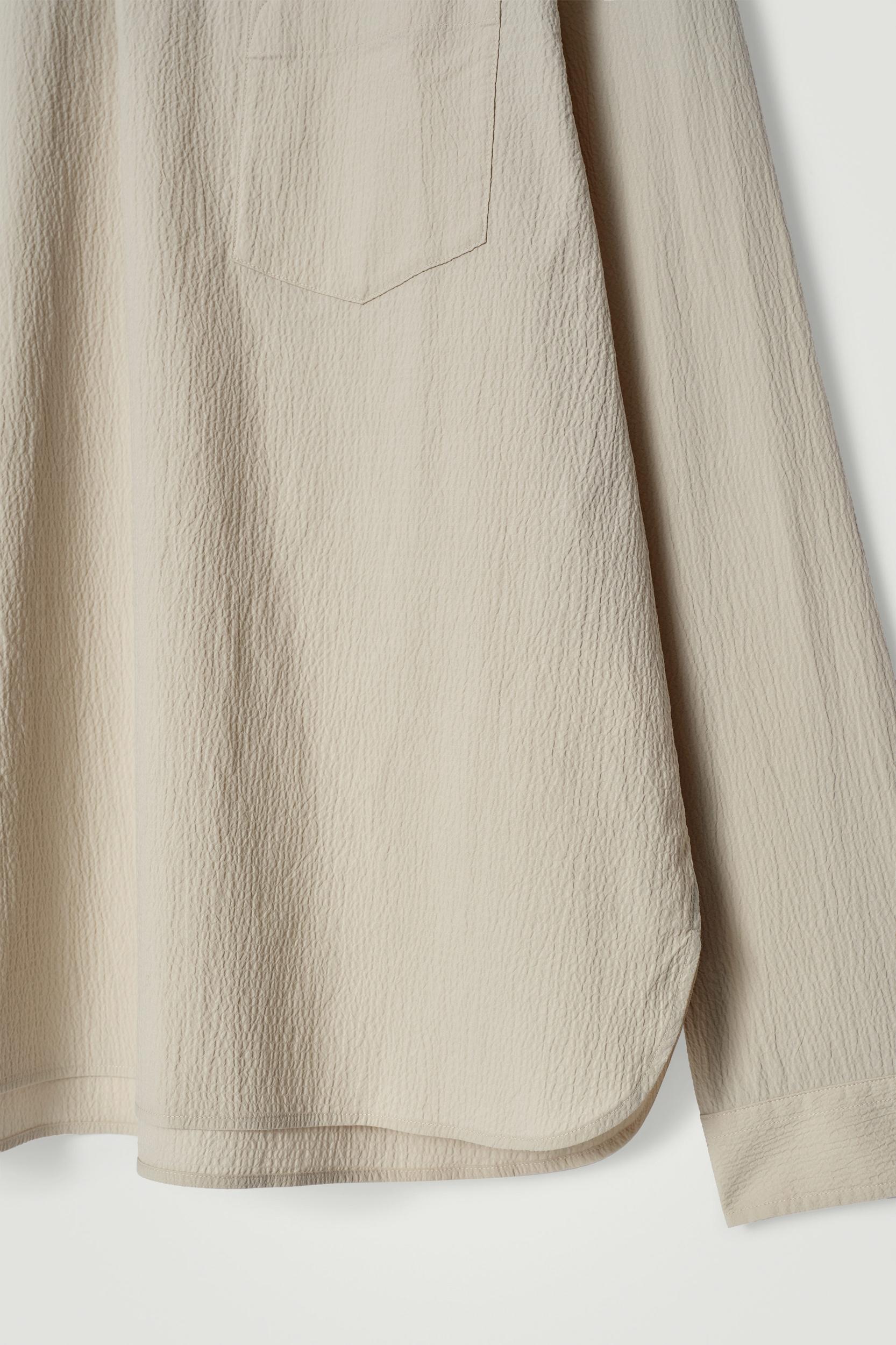 COTTON-SEERSUCKER POPOVER SHIRT Product Image