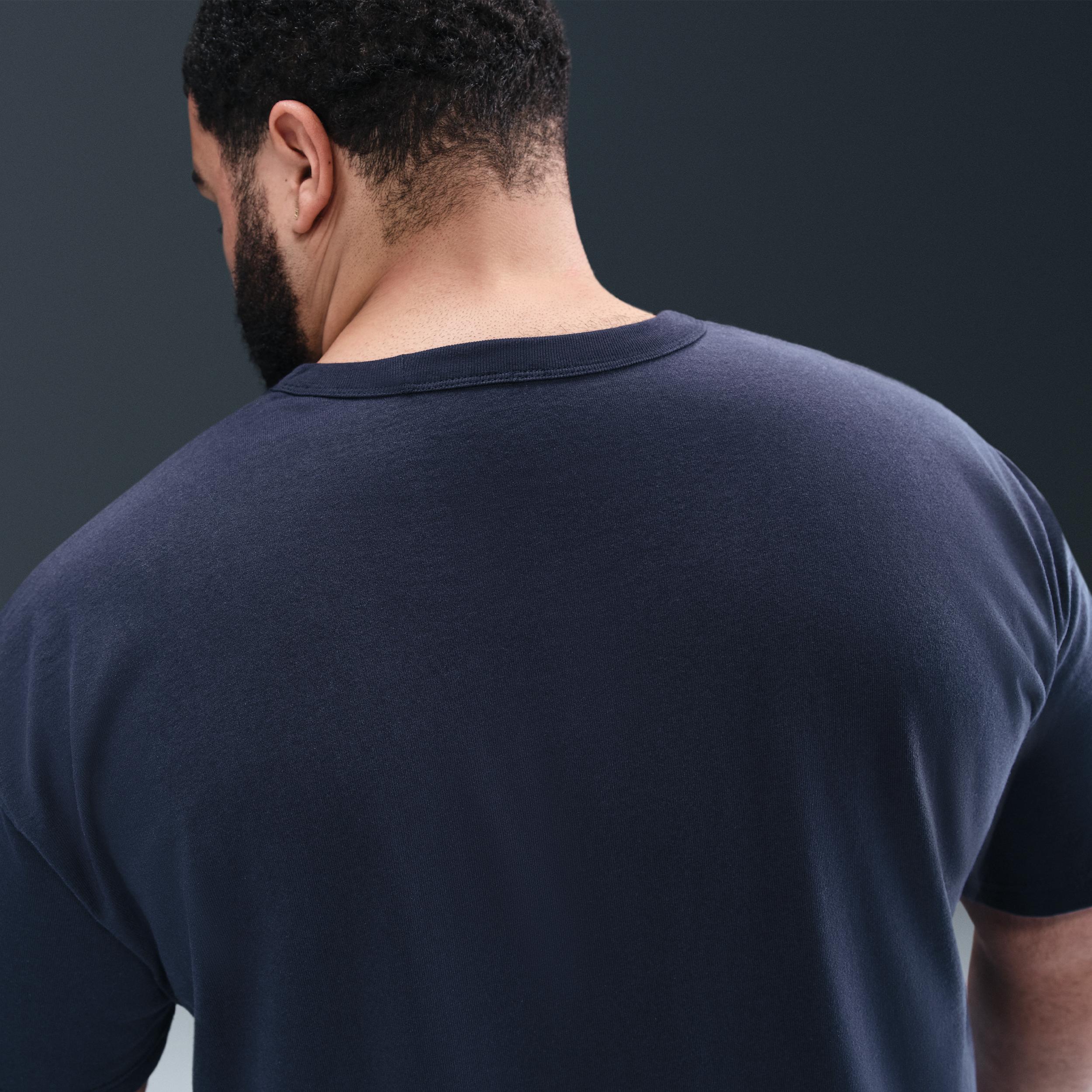 Mens Nike Sportswear Premium Essentials T-Shirt | DO7392-452 Product Image