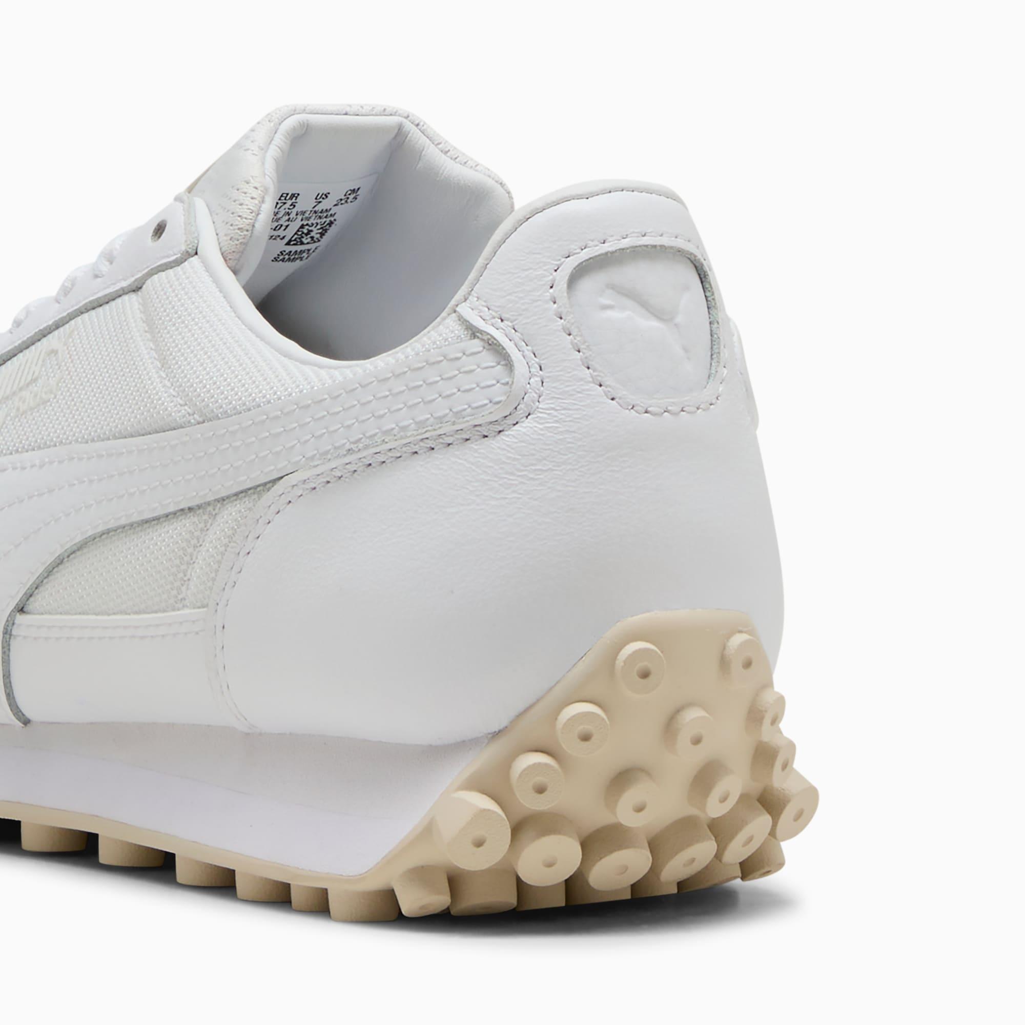 Easy Rider Jer-SHE Women's Sneakers Product Image