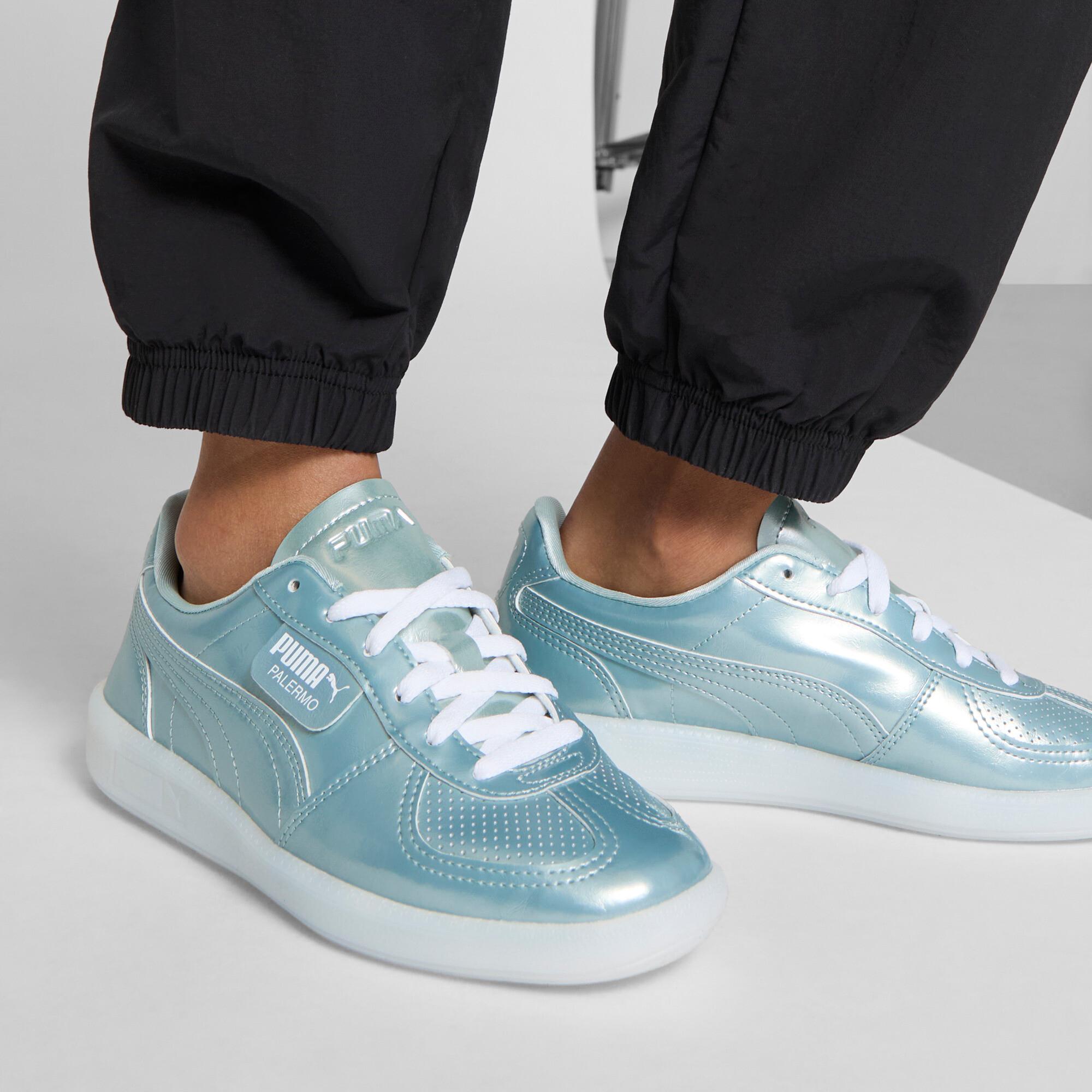 Palermo Astro Escape Women's Sneakers Product Image
