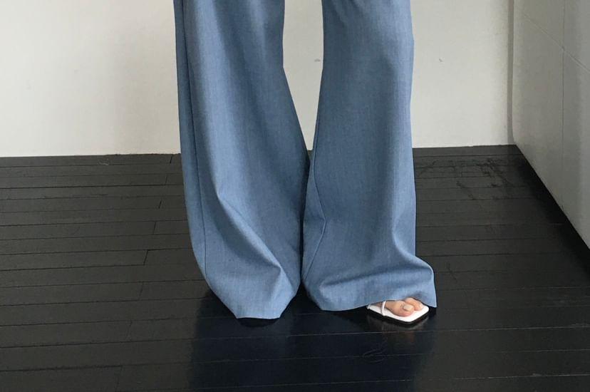 High Waist Monotone Wide-Leg Pants Product Image