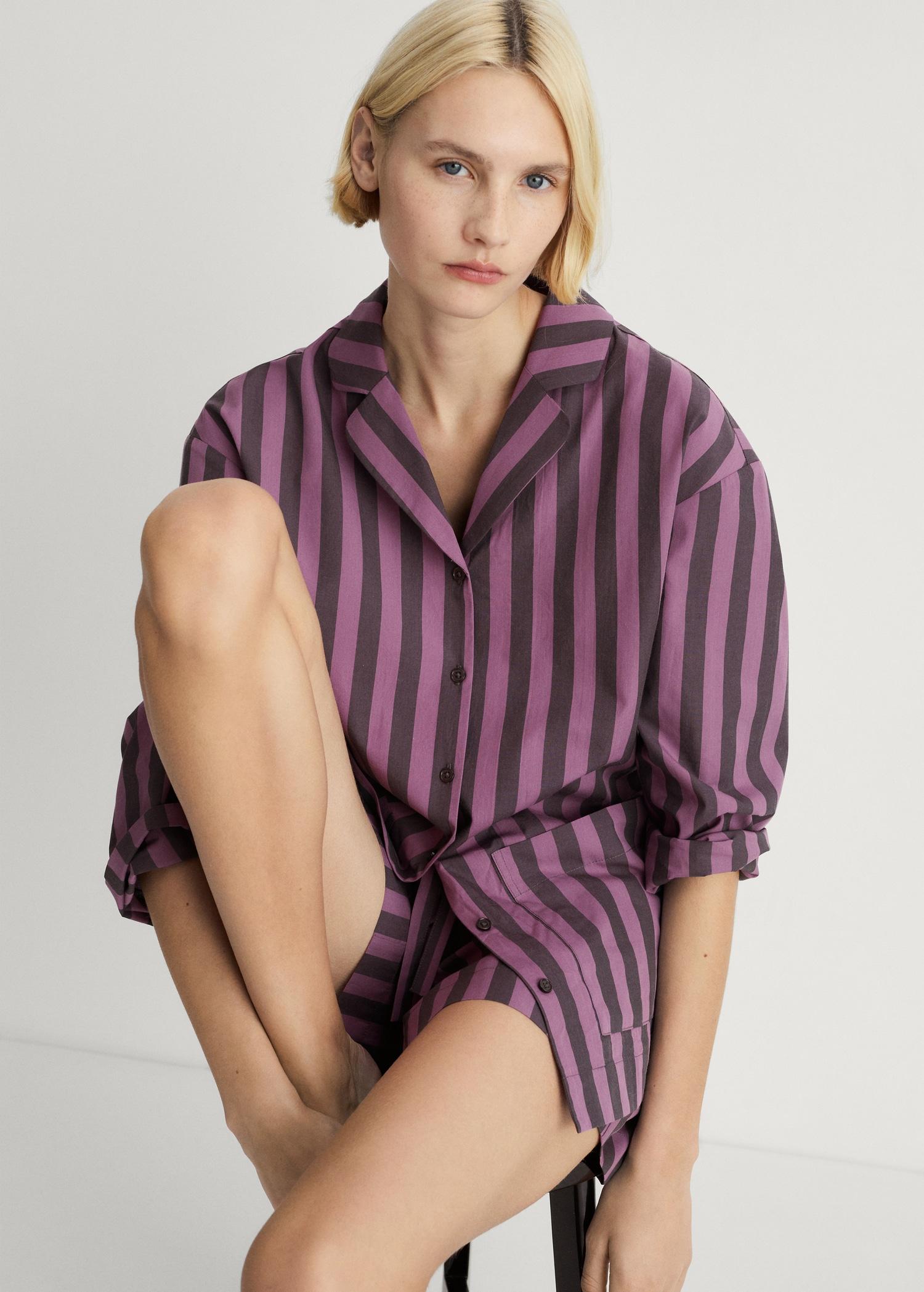 Woven two-tone striped shorts - Women | MANGO USA Product Image