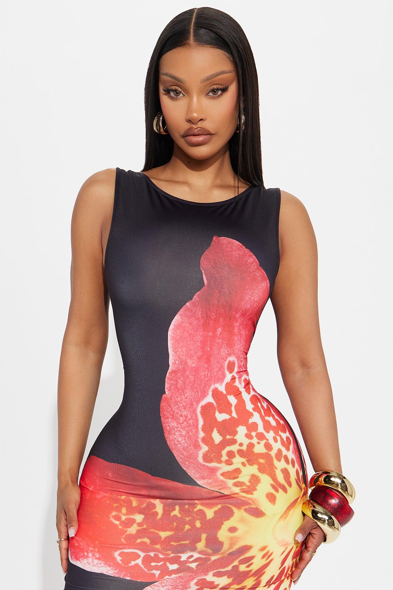 Catalina Floral Backless Maxi Dress - Black/combo Female Product Image