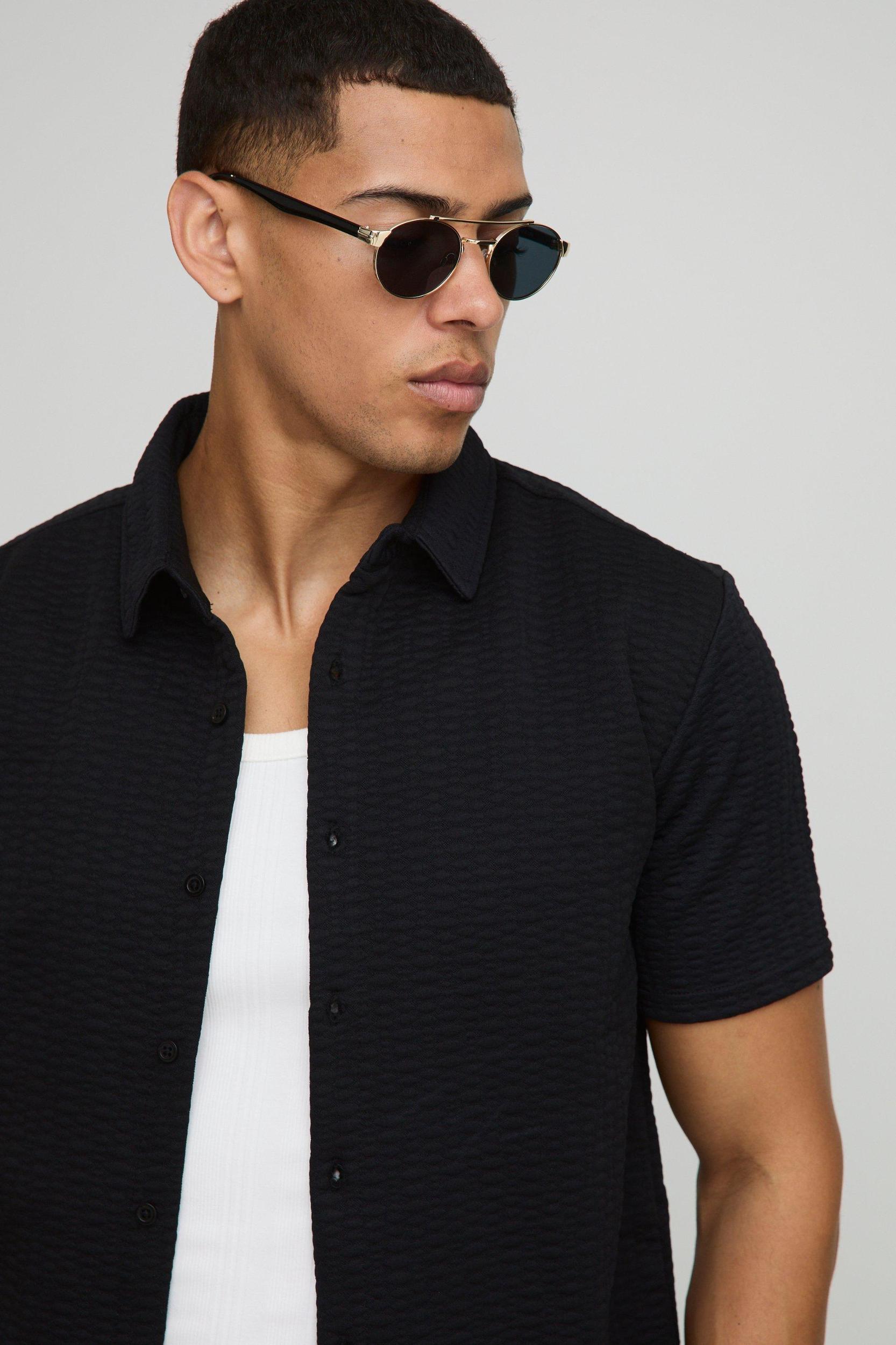 Short Sleeve Textured Stretch Shirt And Trousers Set | boohooMAN USA Product Image