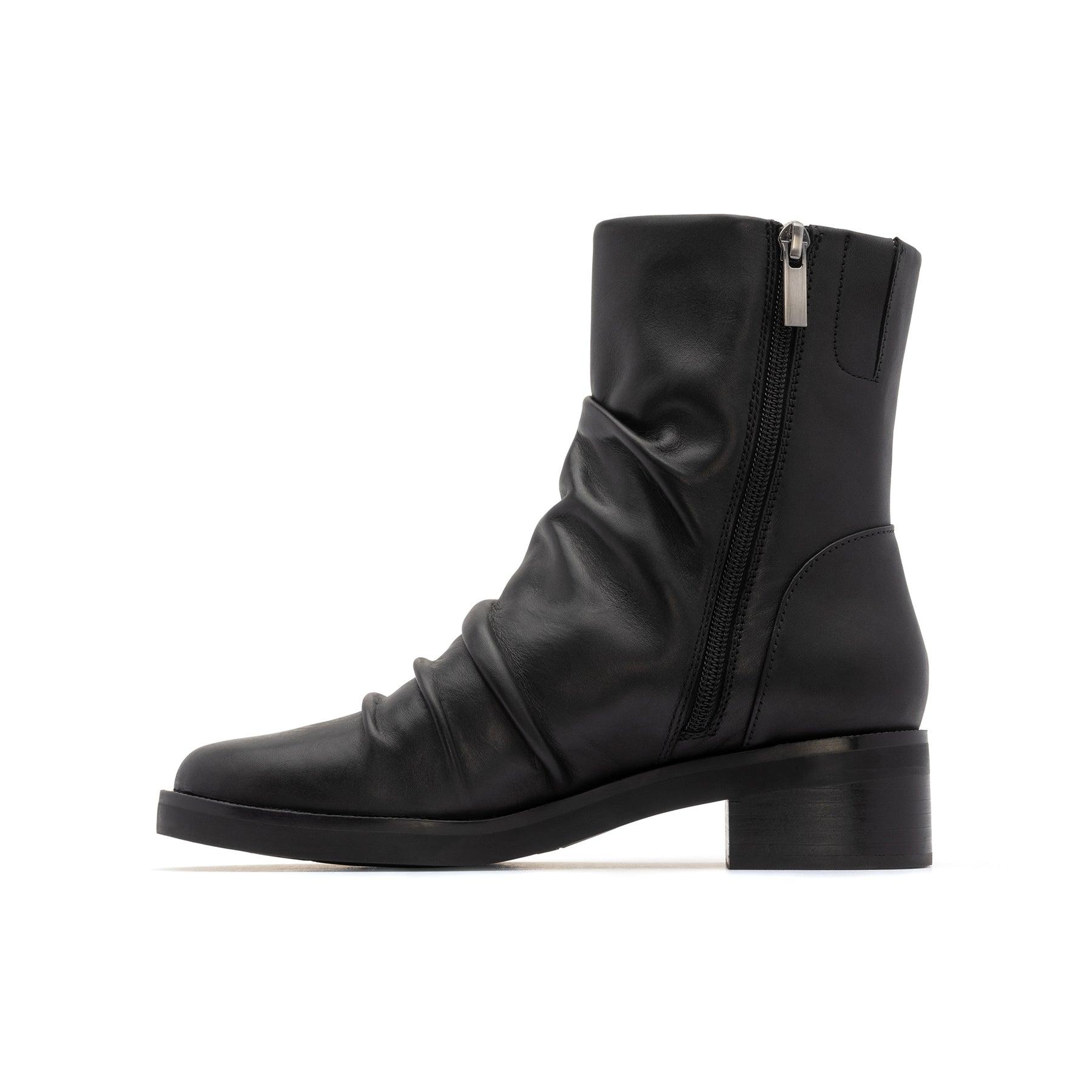 Traverse Scrunch Metatarsal Female Product Image