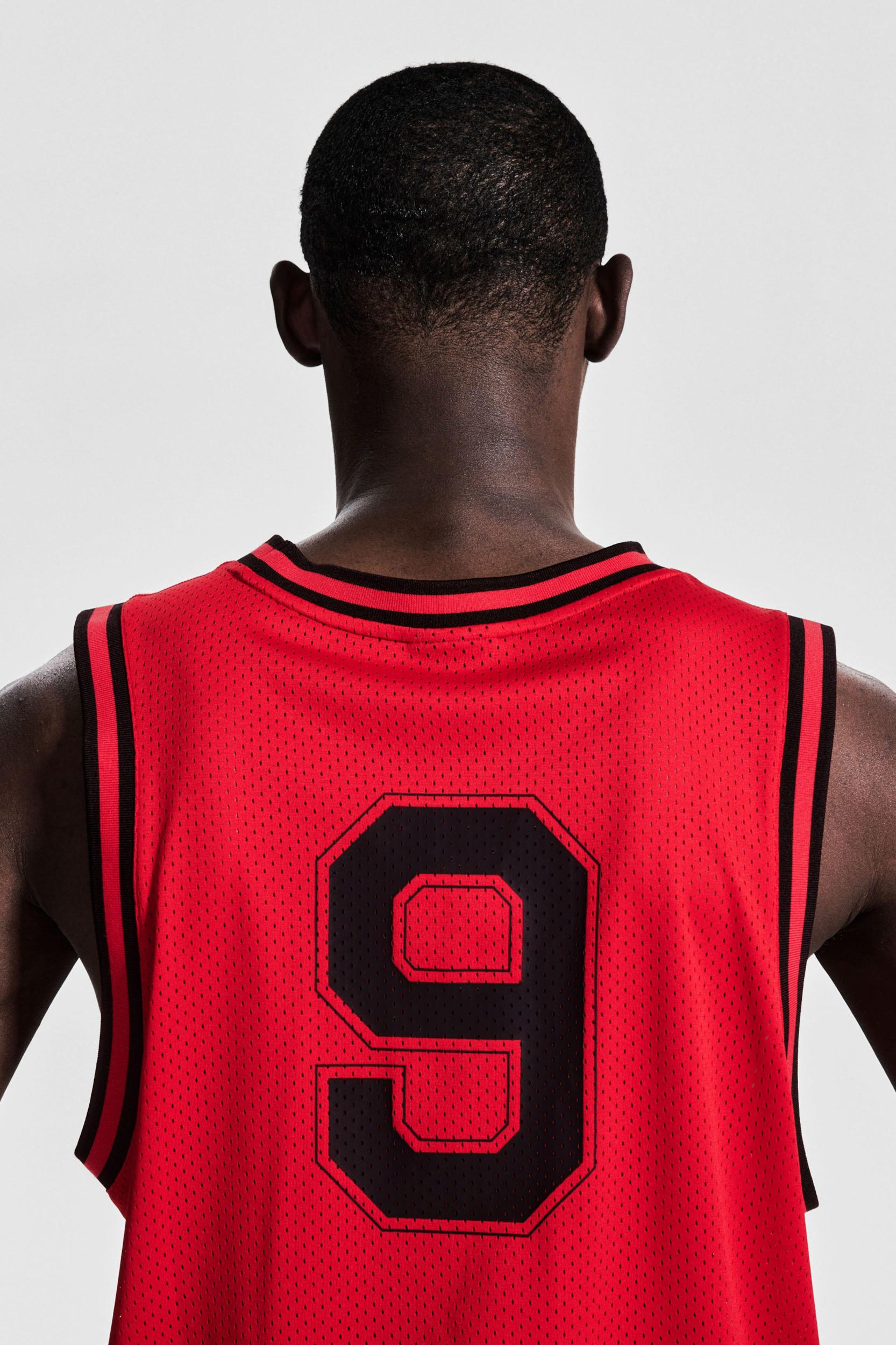 Loose-Fit Basketball Tank Top with DryMove™ Product Image