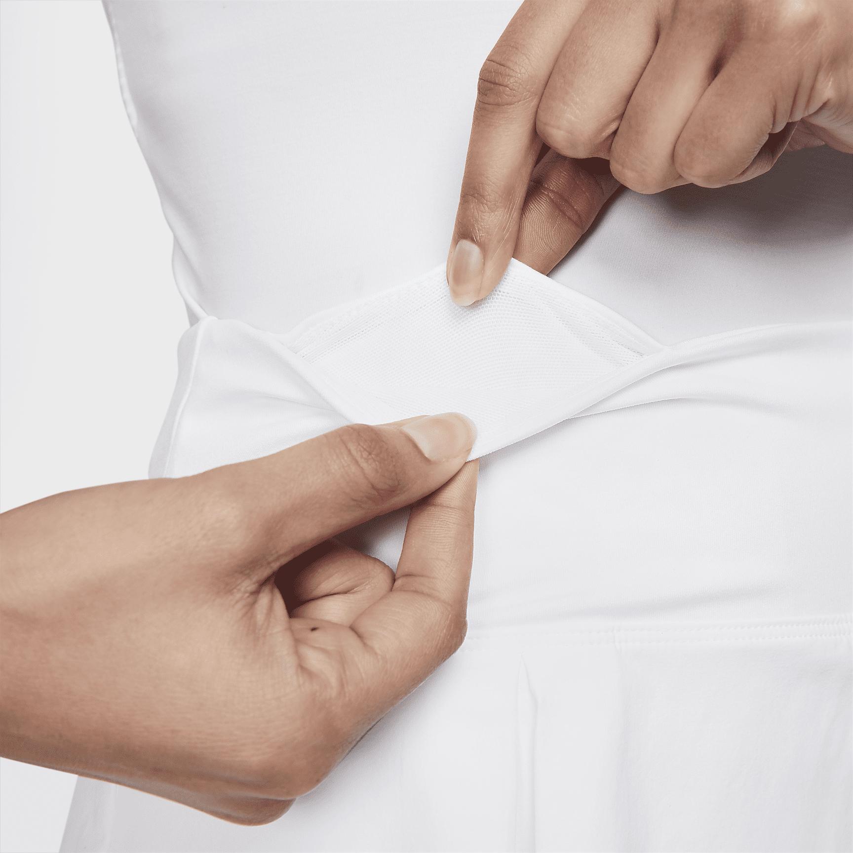 Nike Dri-FIT Advantage Women's Short Tennis Skirt Product Image