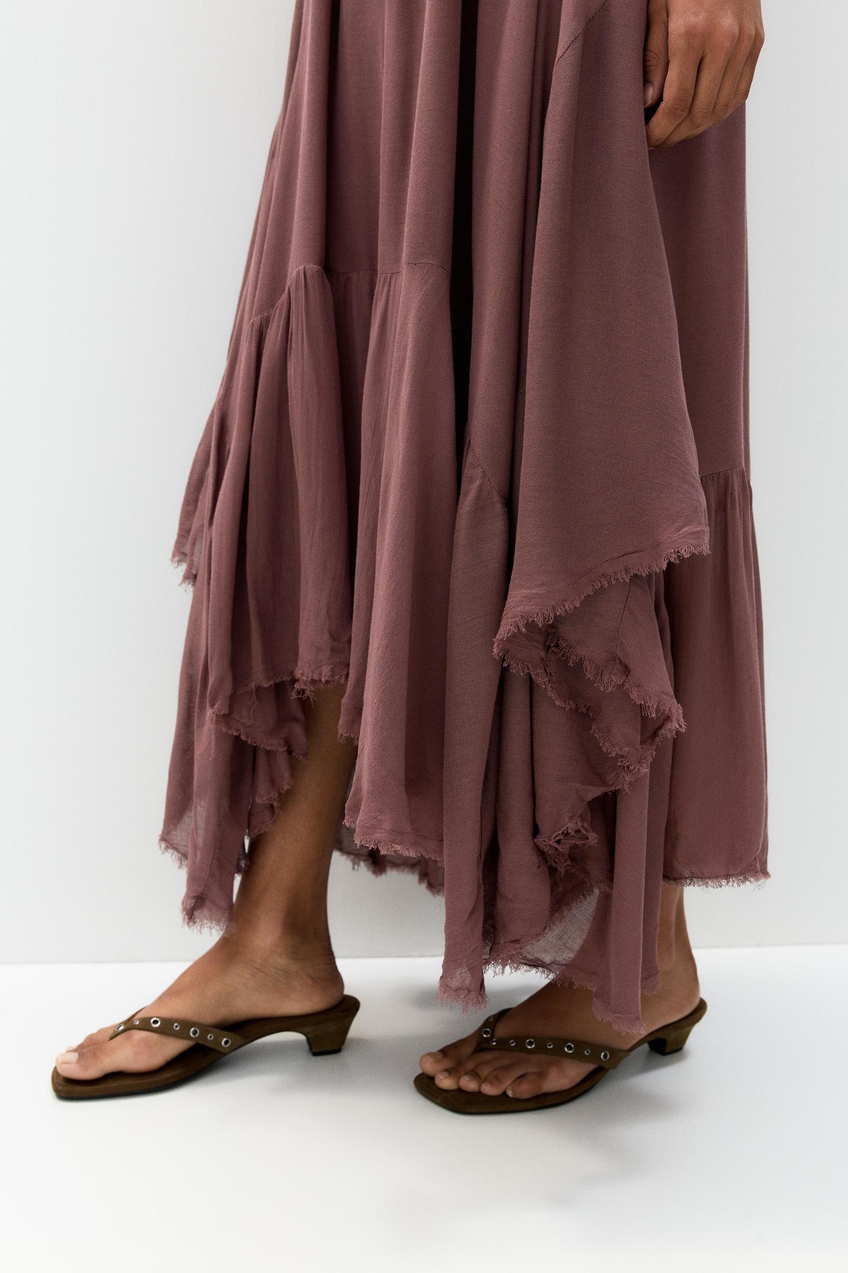 Midi dress with ruffled hem Product Image