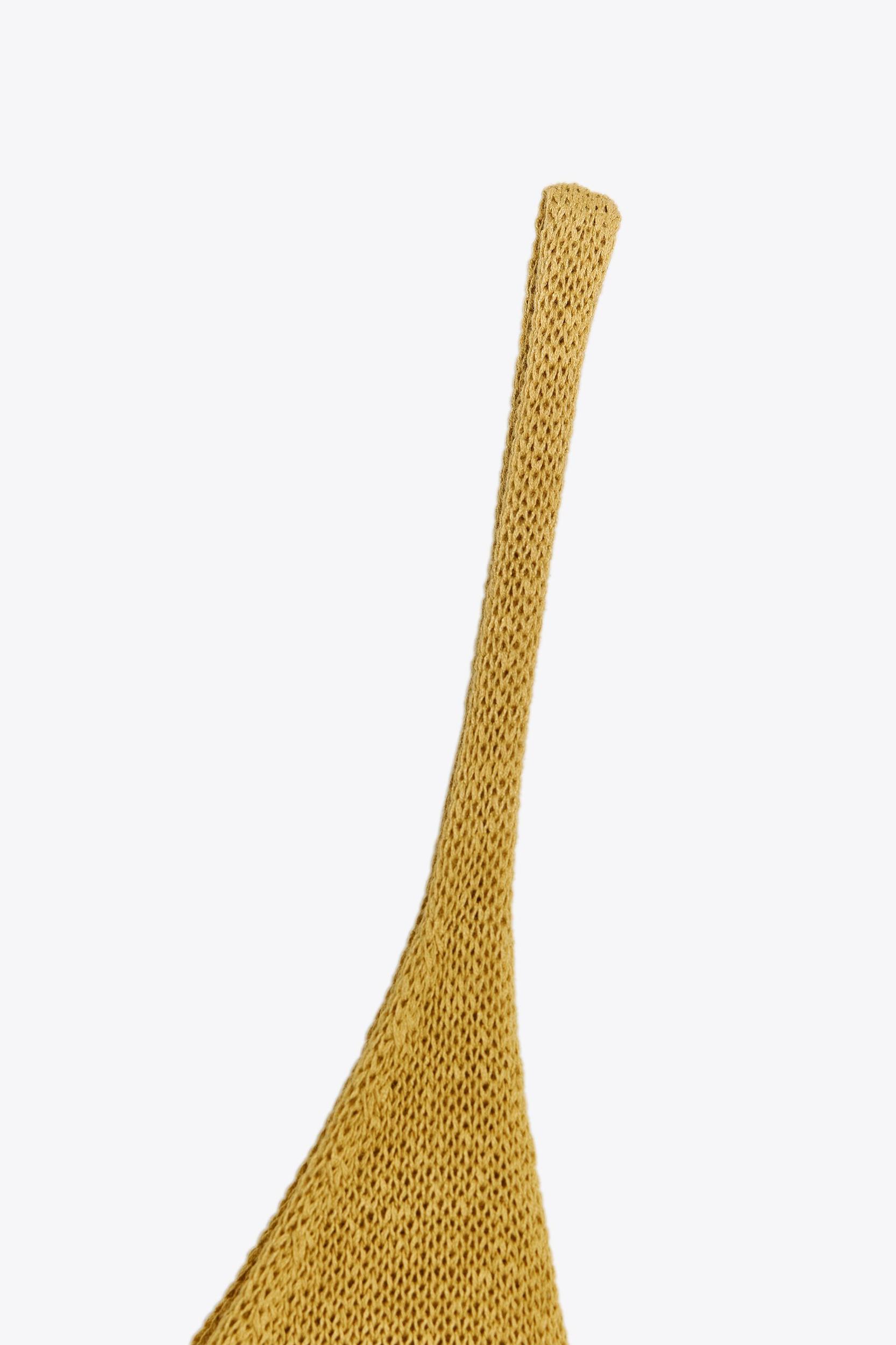 LINEN BLEND KNIT TOP Product Image