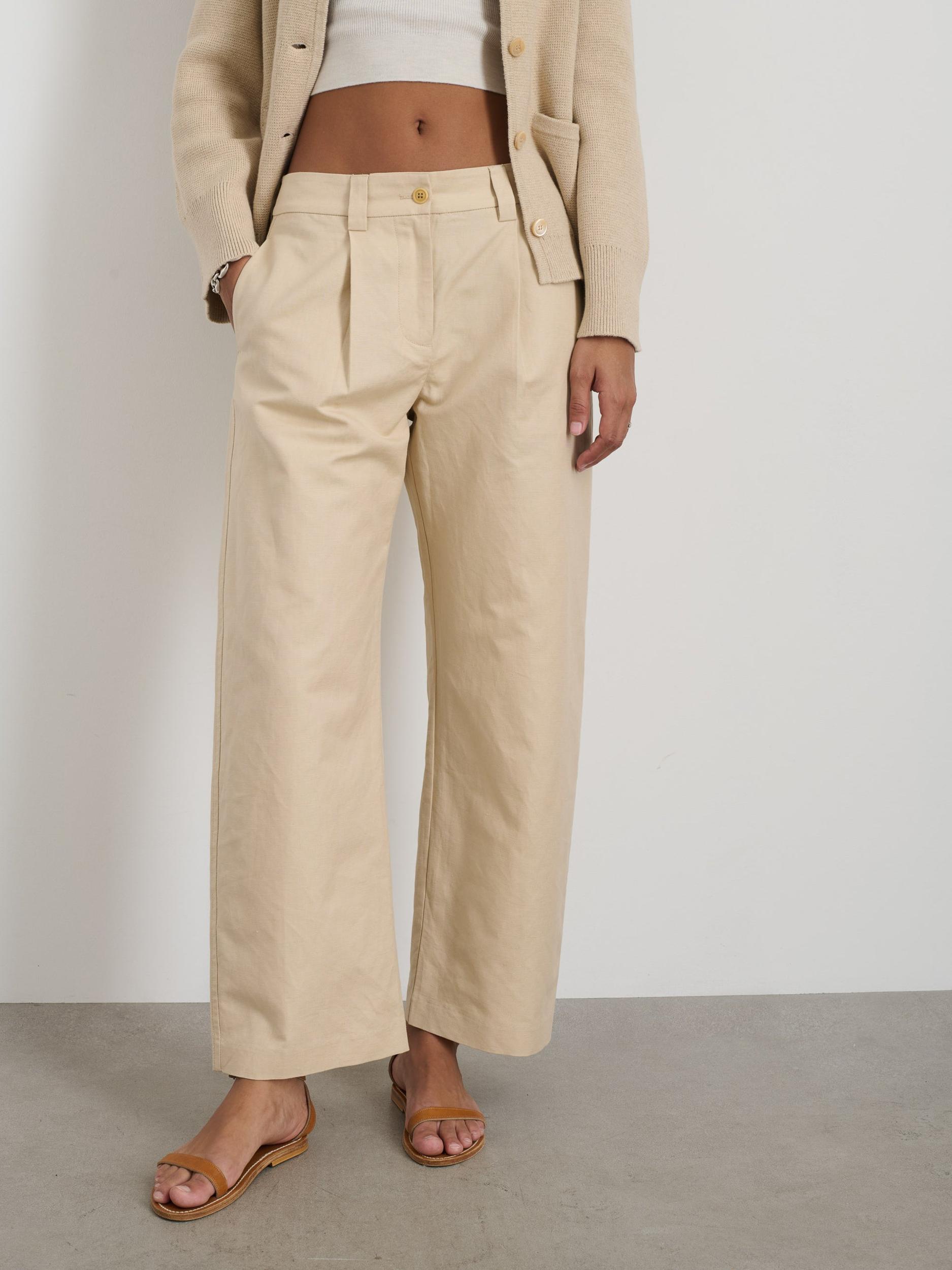 Soho Pant In Cotton Linen Product Image