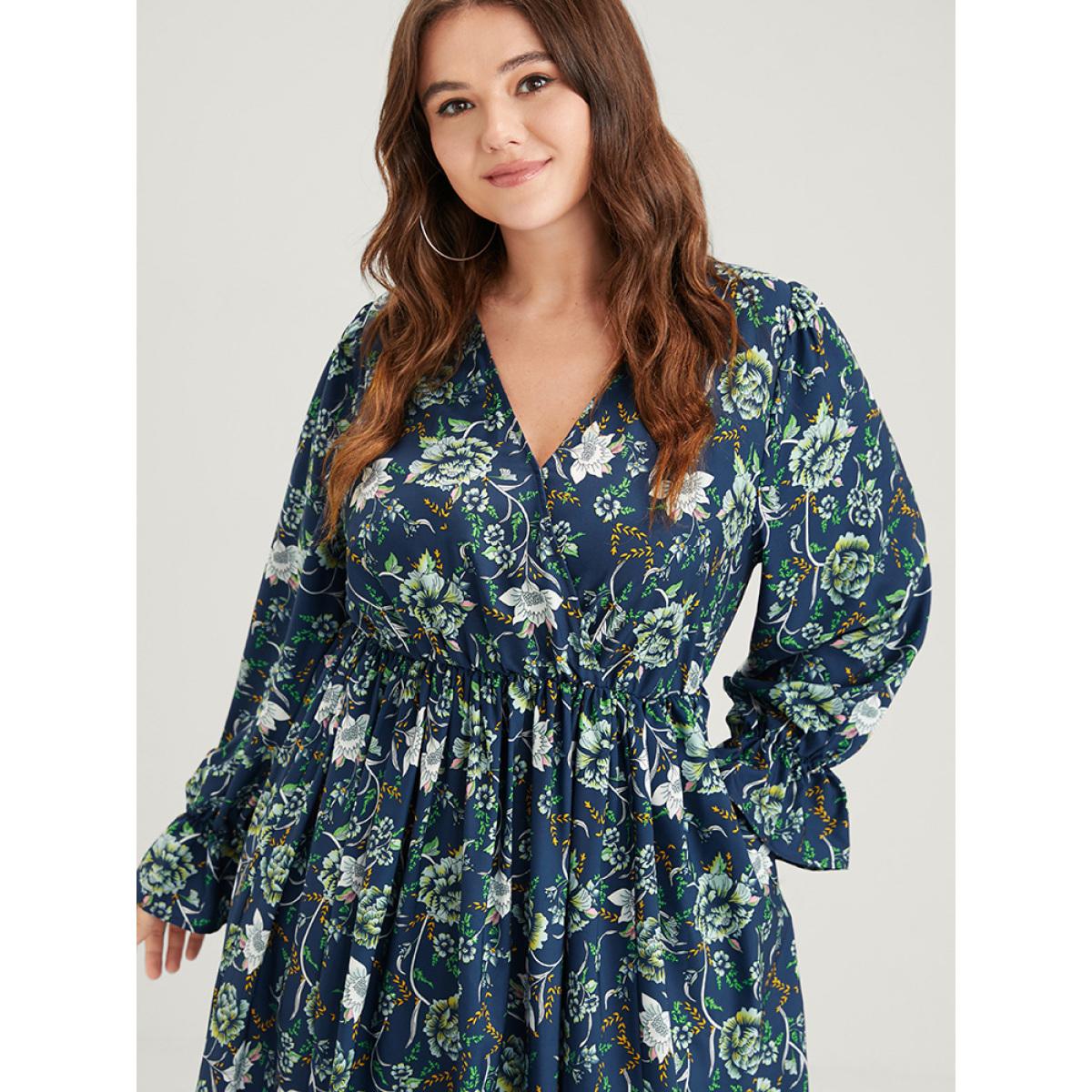 Plus Size Floral Lantern Sleeve Pocket Split Wrap Flutter Hem Maxi Dress DarkBlue Women Vacation Slit V-neck Long Sleeve Curvy Long Dress BloomChic 10/M Product Image