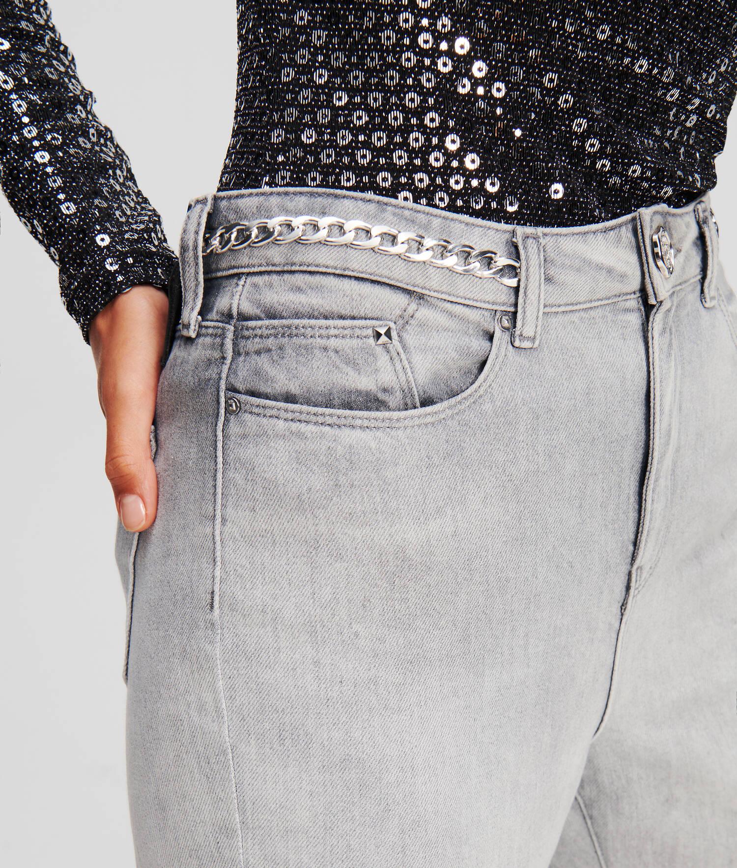 CHAIN DETAIL STRAIGHT JEANS Product Image