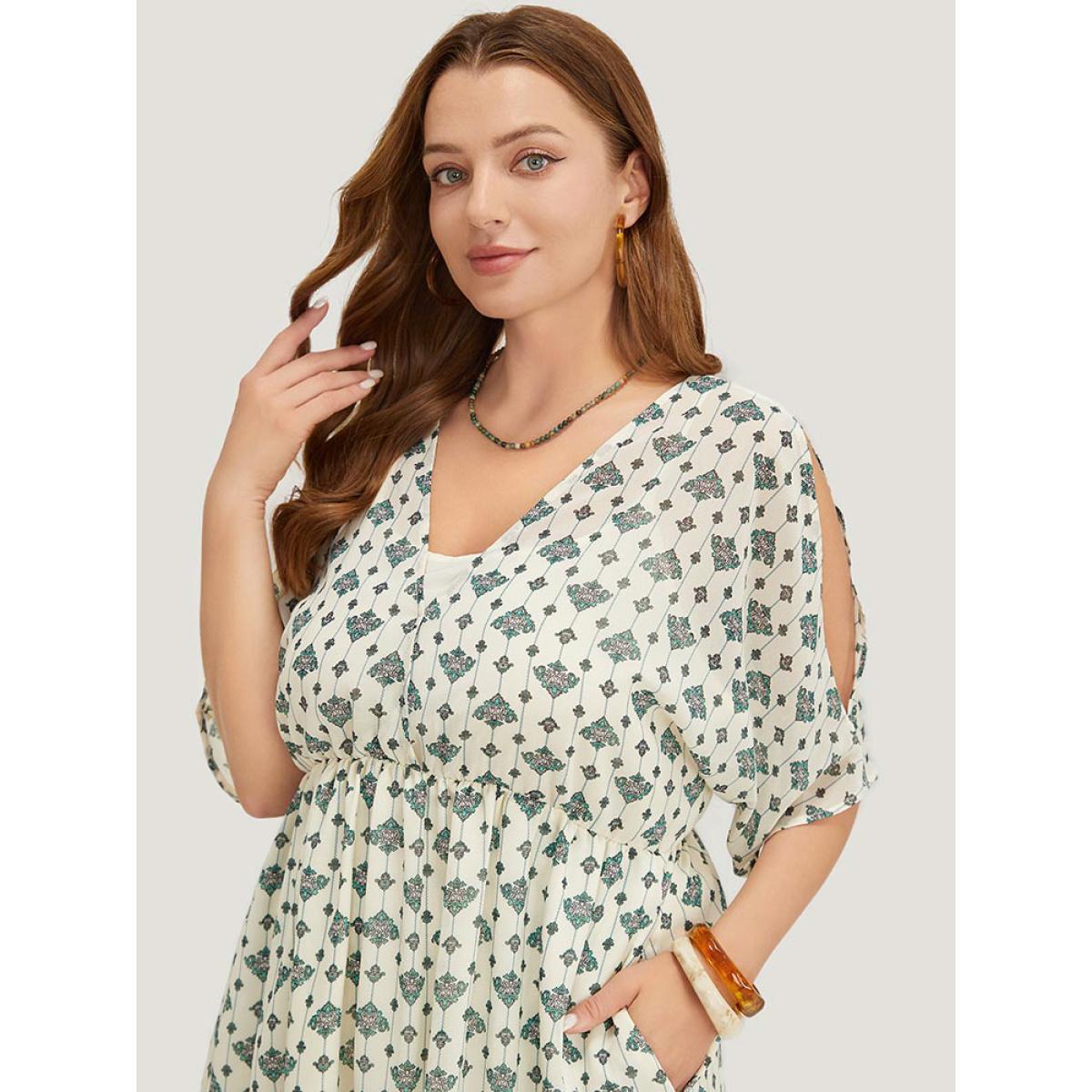 Plus Size Bandana Dolman Sleeve Pocket Cold Shoulder Split Dress Ivory Women Vacation Stand-up collar Half Sleeve Curvy Midi Dress BloomChic 28/5X Product Image