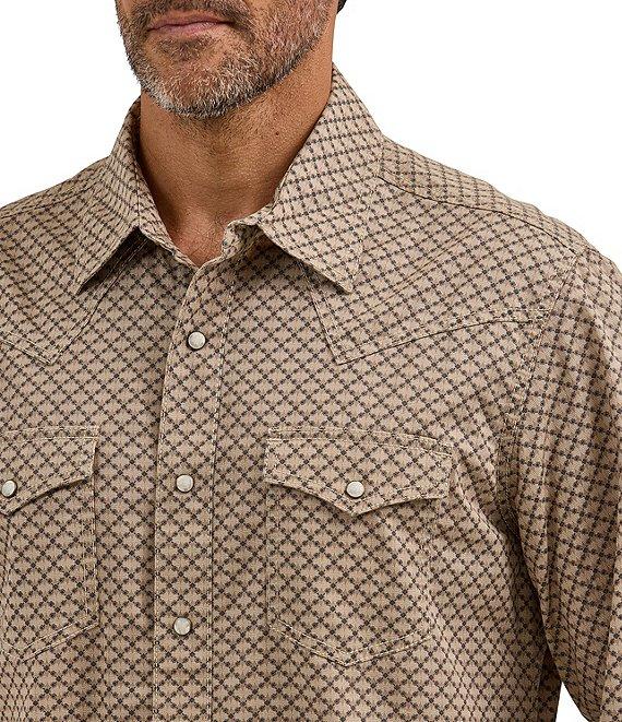 Wrangler® Retro® Printed Long Sleeve Woven Western Shirt Product Image