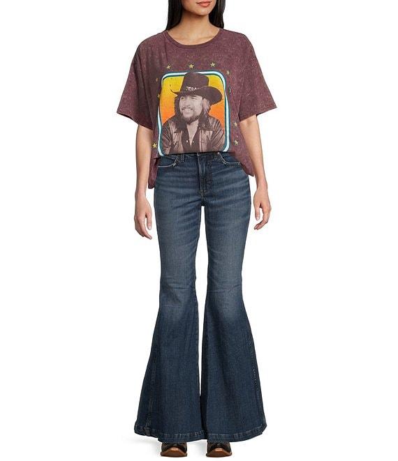 Wrangler® Waylon Short Sleeve T-Shirt Product Image