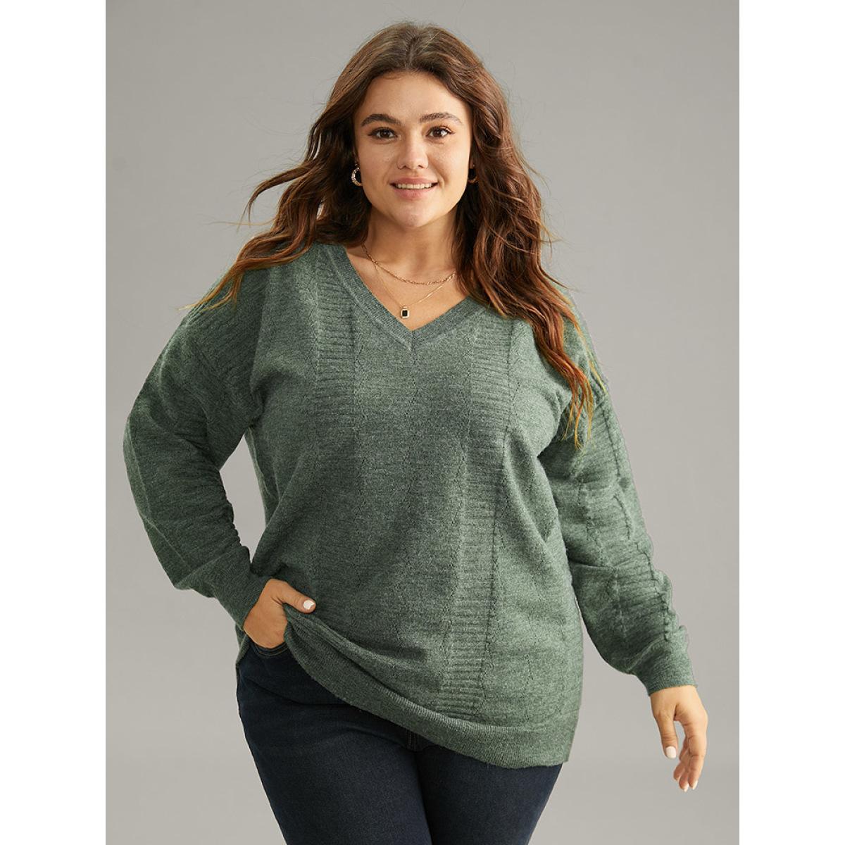 Plus Size Supersoft Essentials Plain Texture V Neck Pullover DarkGreen Women Casual Loose Long Sleeve V-neck Dailywear Pullovers BloomChic 28/5X Product Image