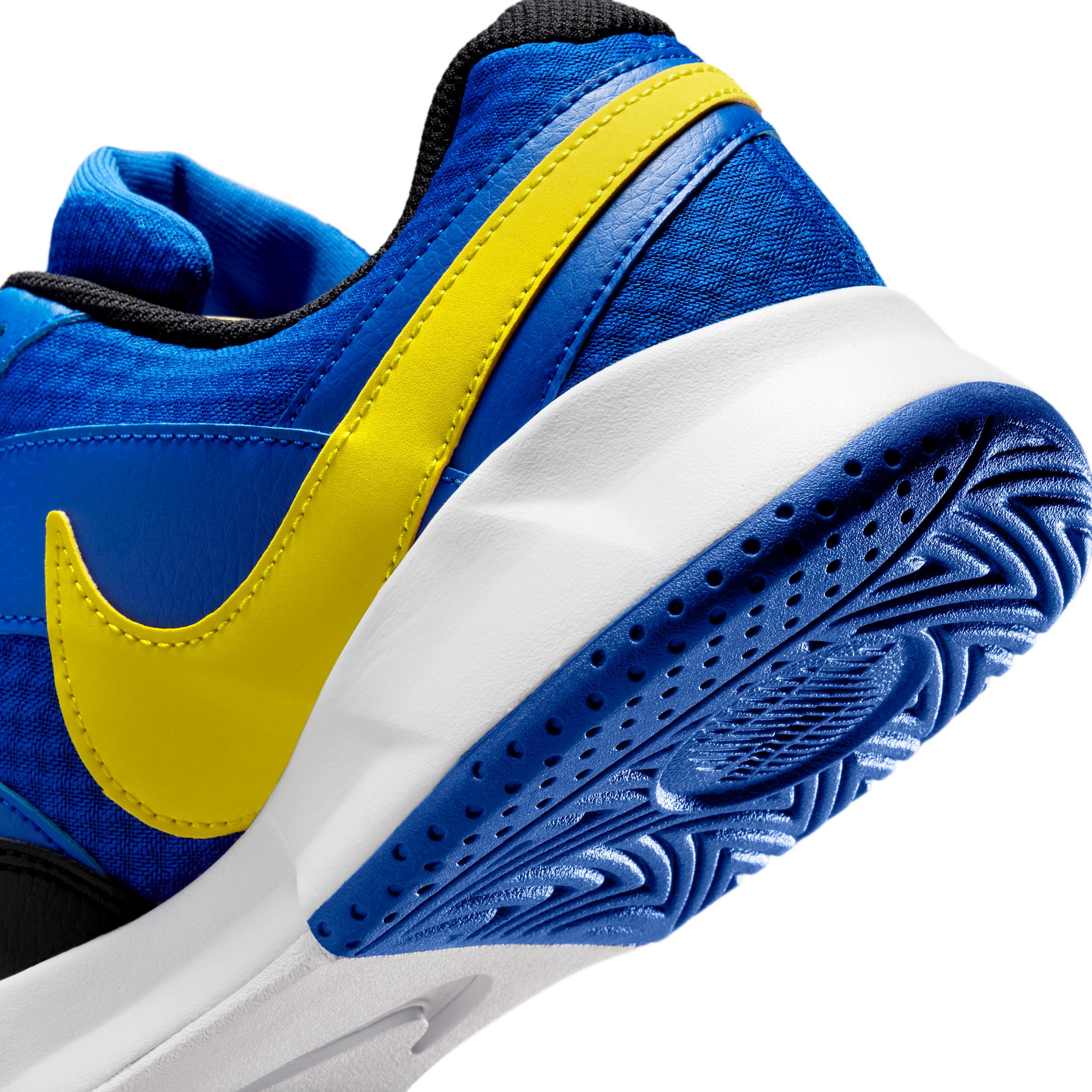 Nike Men's Court Lite 4 Tennis Shoes Product Image
